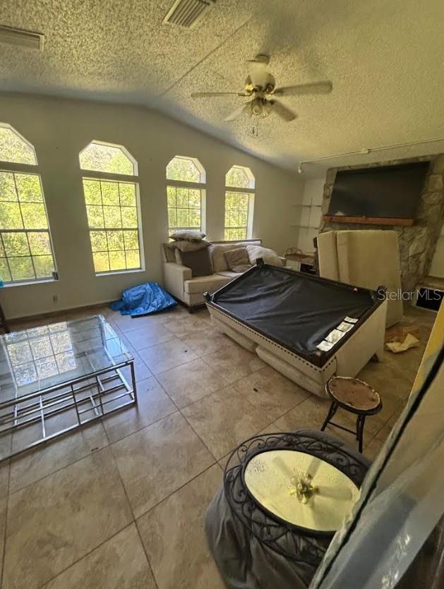 Image 5 of 23 For 601 8th Court Se