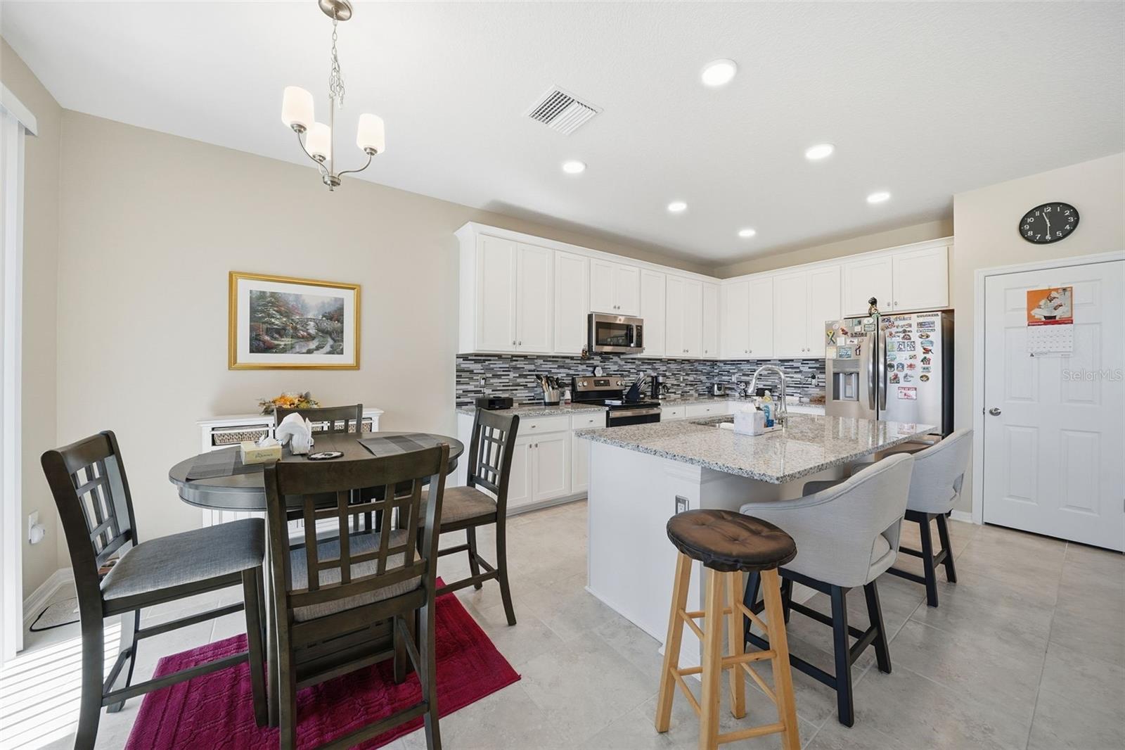 Image 13 of 18 For 220 Hillshire Place