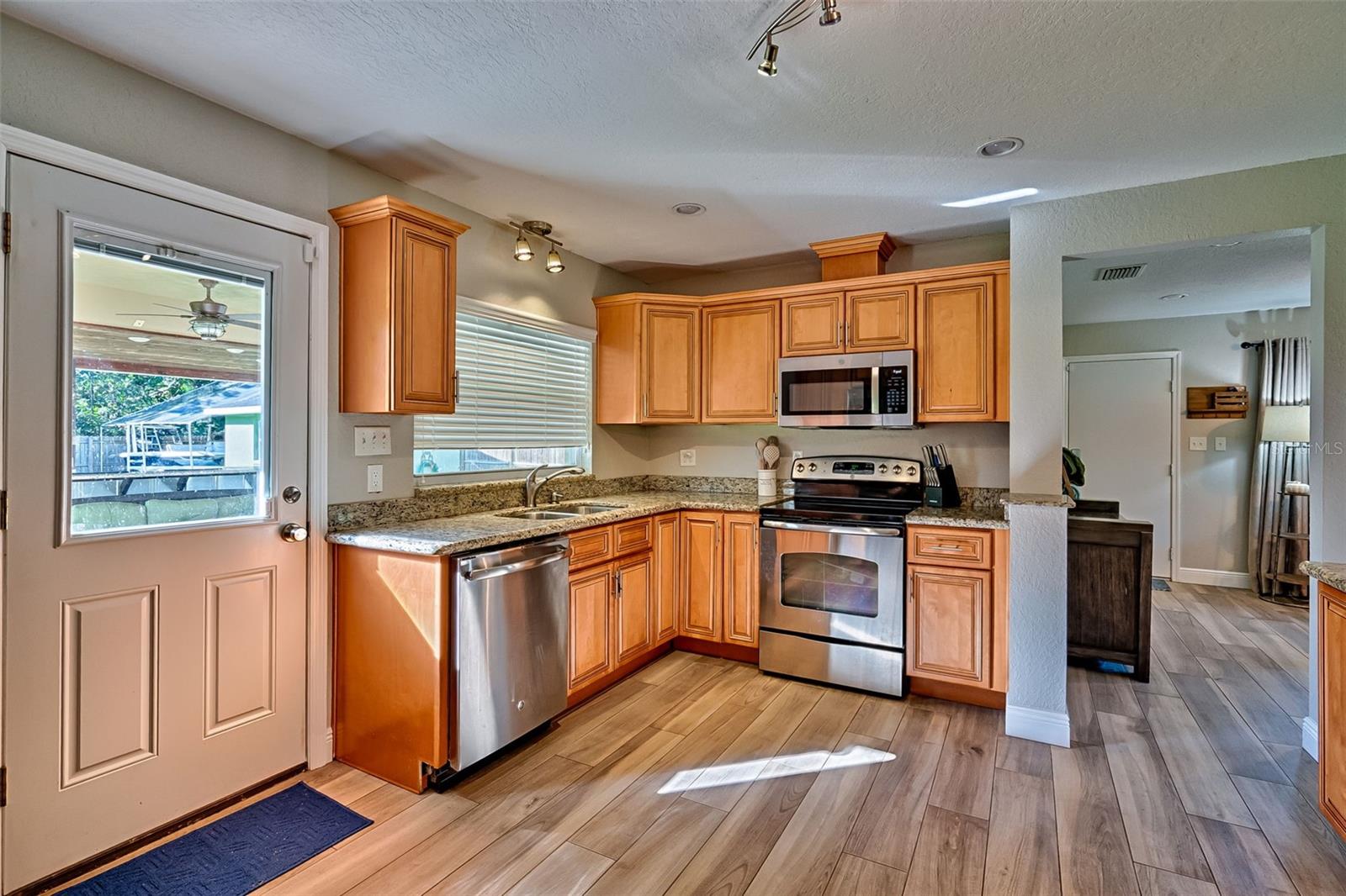 Image 14 of 36 For 5686 127th Place