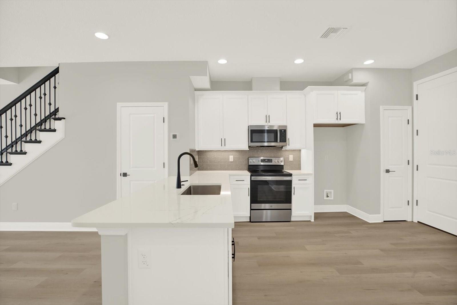 Image 5 of 29 For 7680 93rd Street N