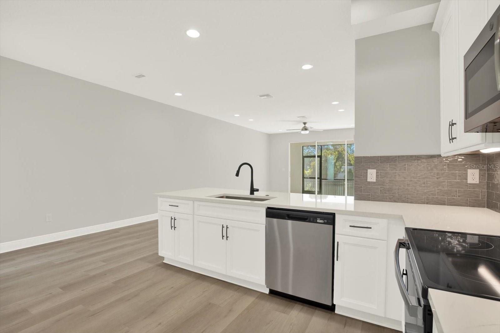 Image 6 of 29 For 7680 93rd Street N