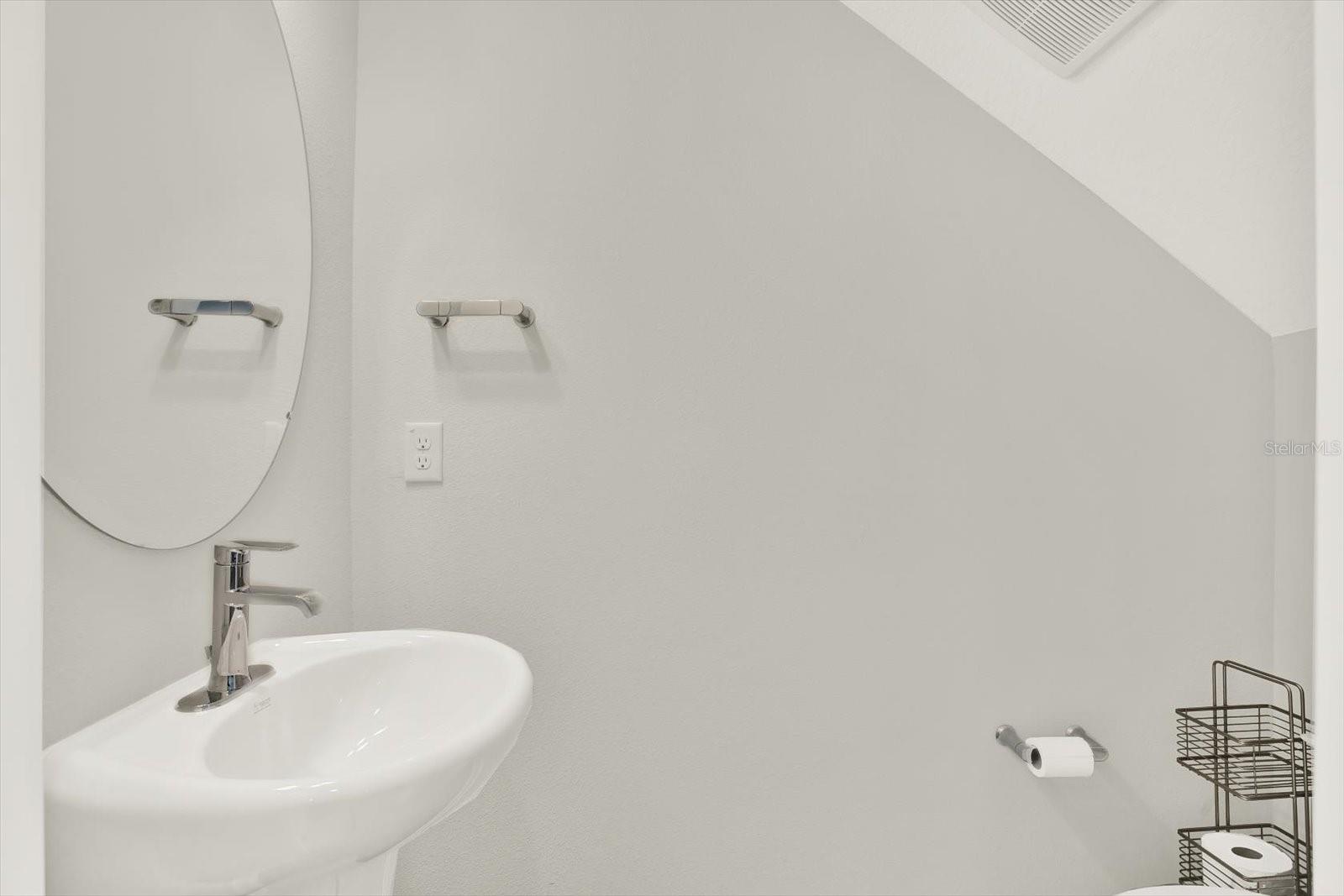 Image 8 of 20 For 7773 93rd Street N