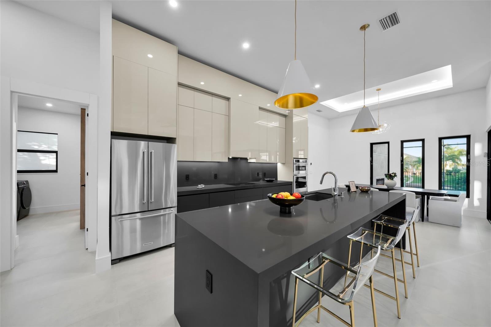 Image 11 of 64 For 3829 20th Avenue