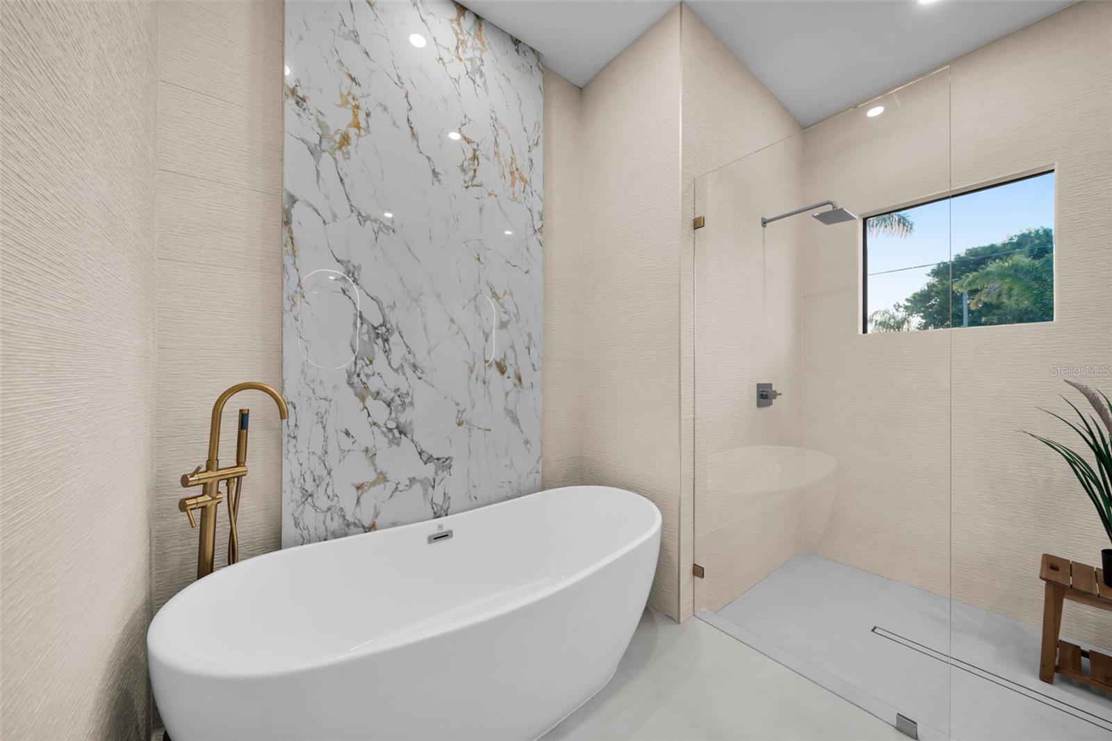 Image 30 of 64 For 3829 20th Avenue