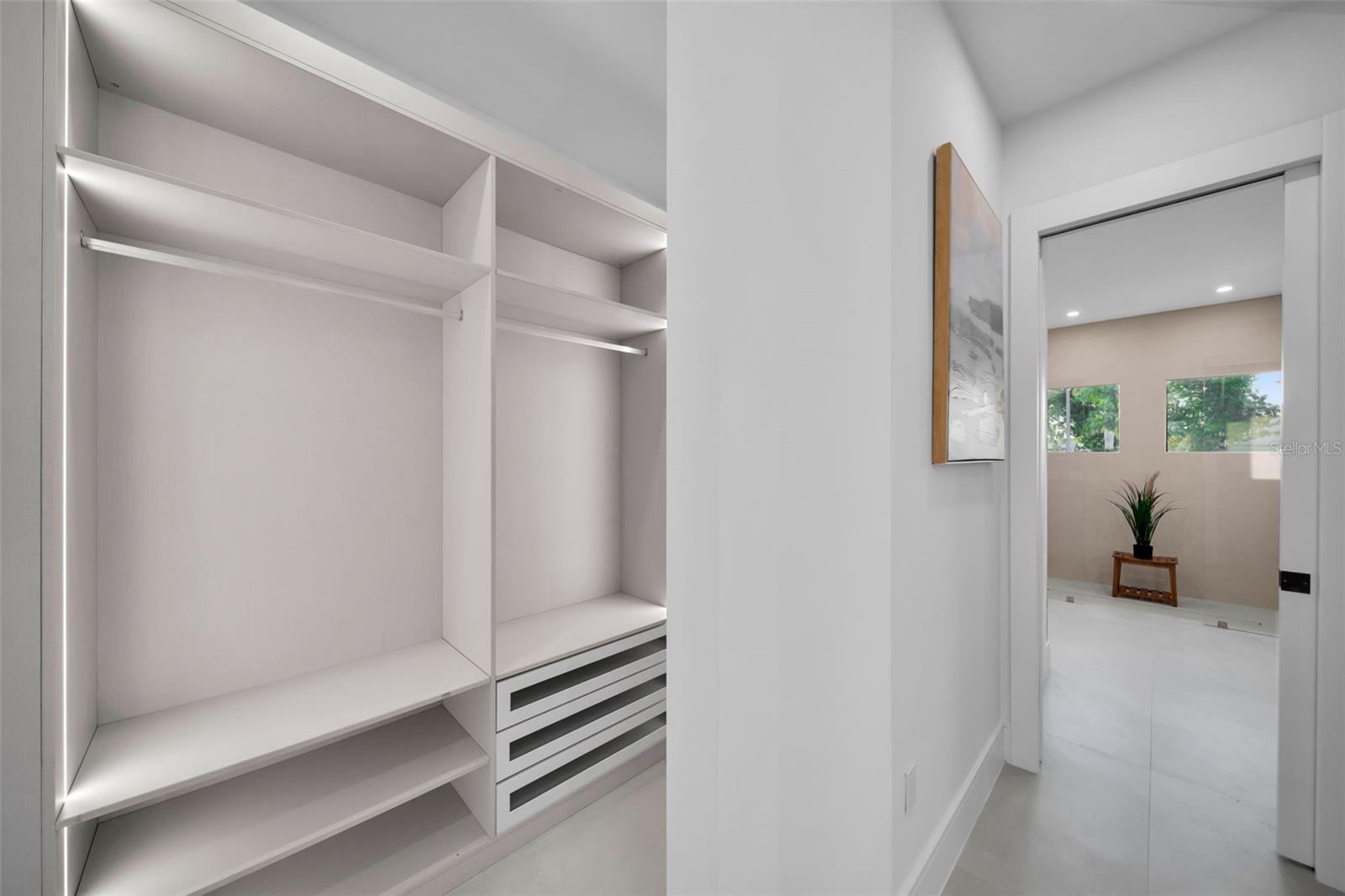 Image 31 of 64 For 3829 20th Avenue