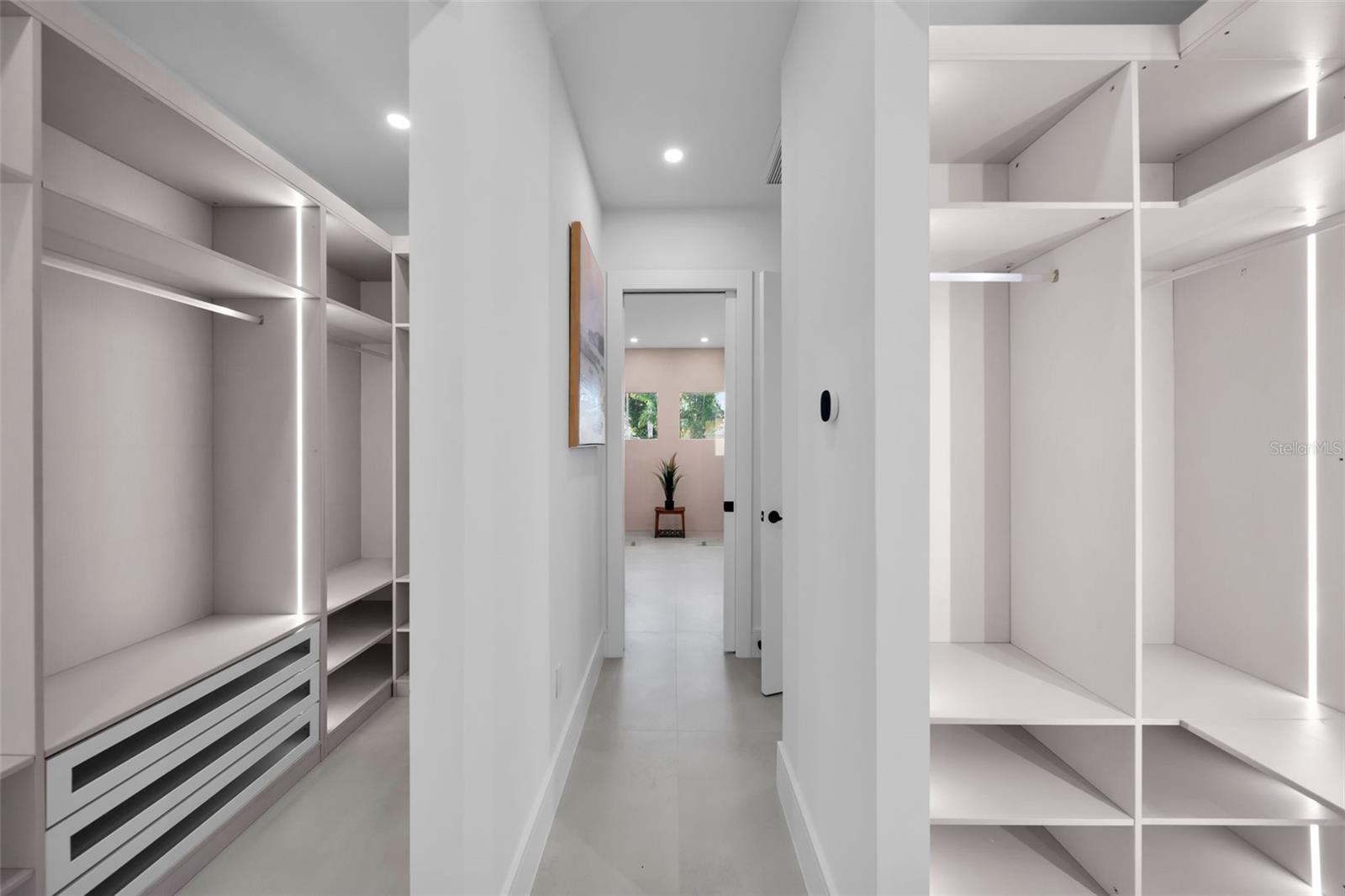 Image 33 of 64 For 3829 20th Avenue