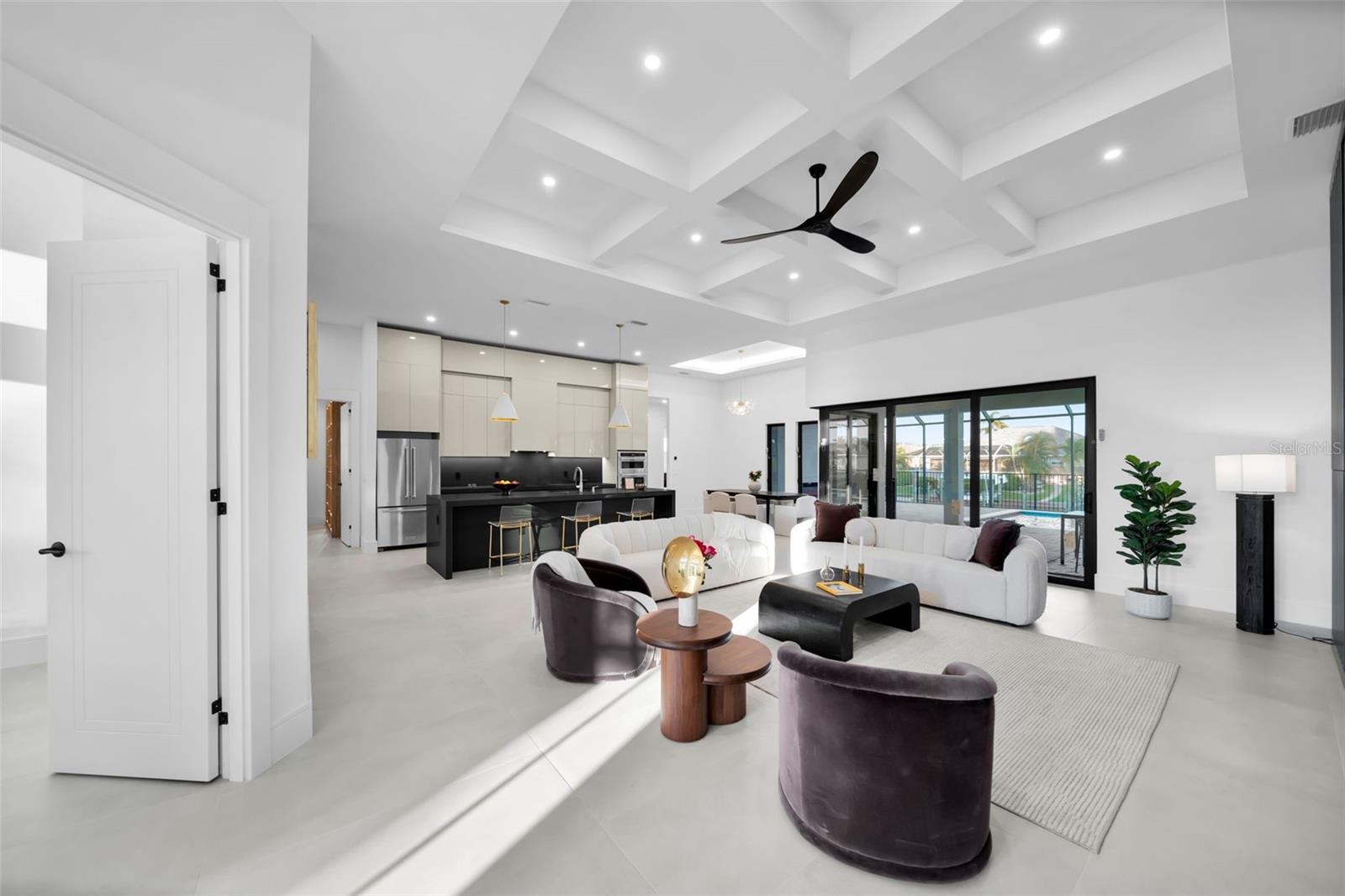 Image 4 of 64 For 3829 20th Avenue