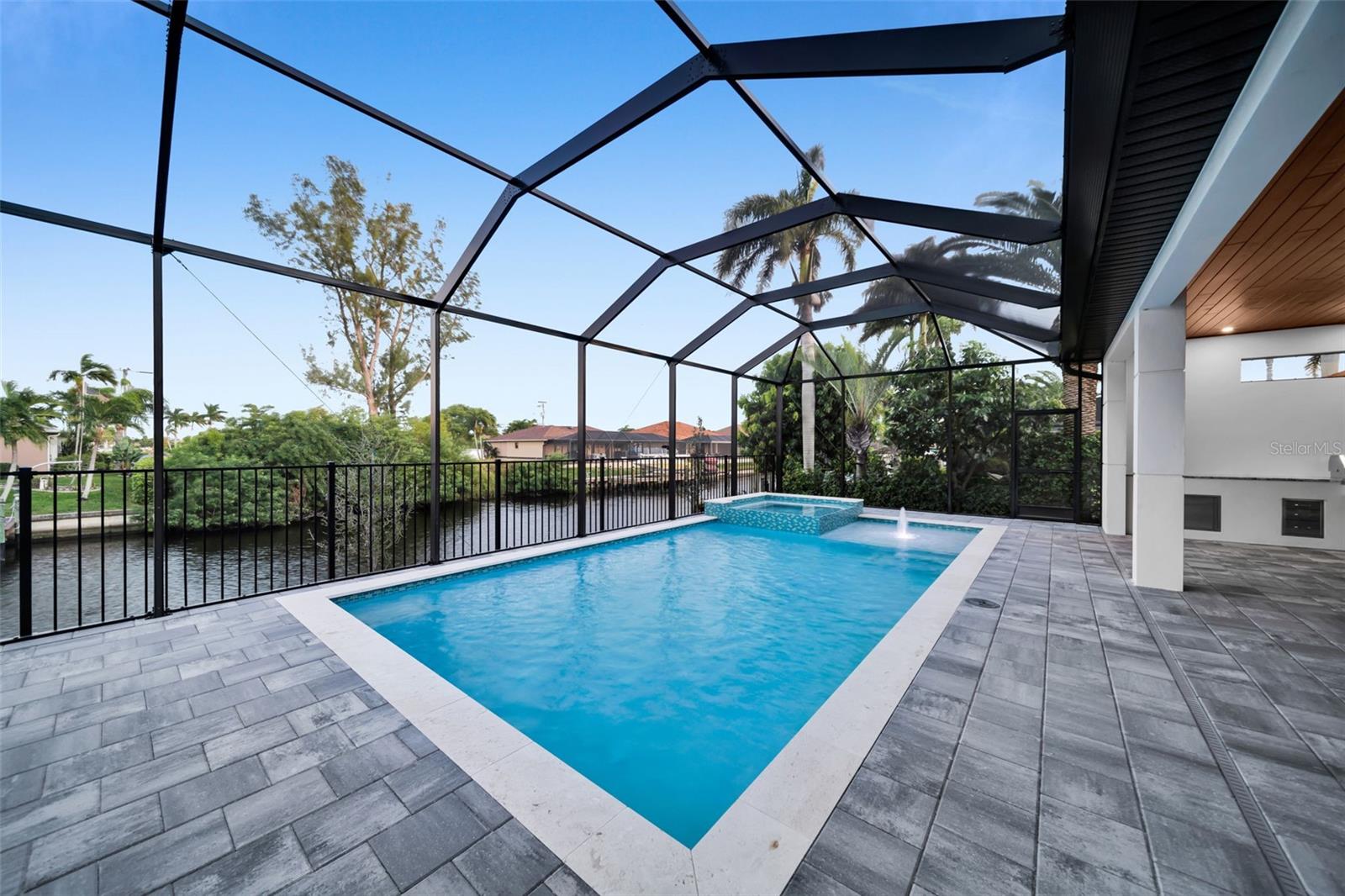 Image 54 of 64 For 3829 20th Avenue