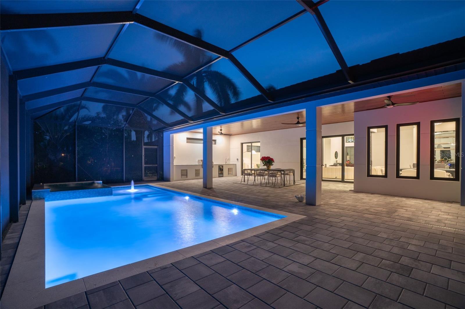 Image 56 of 64 For 3829 20th Avenue