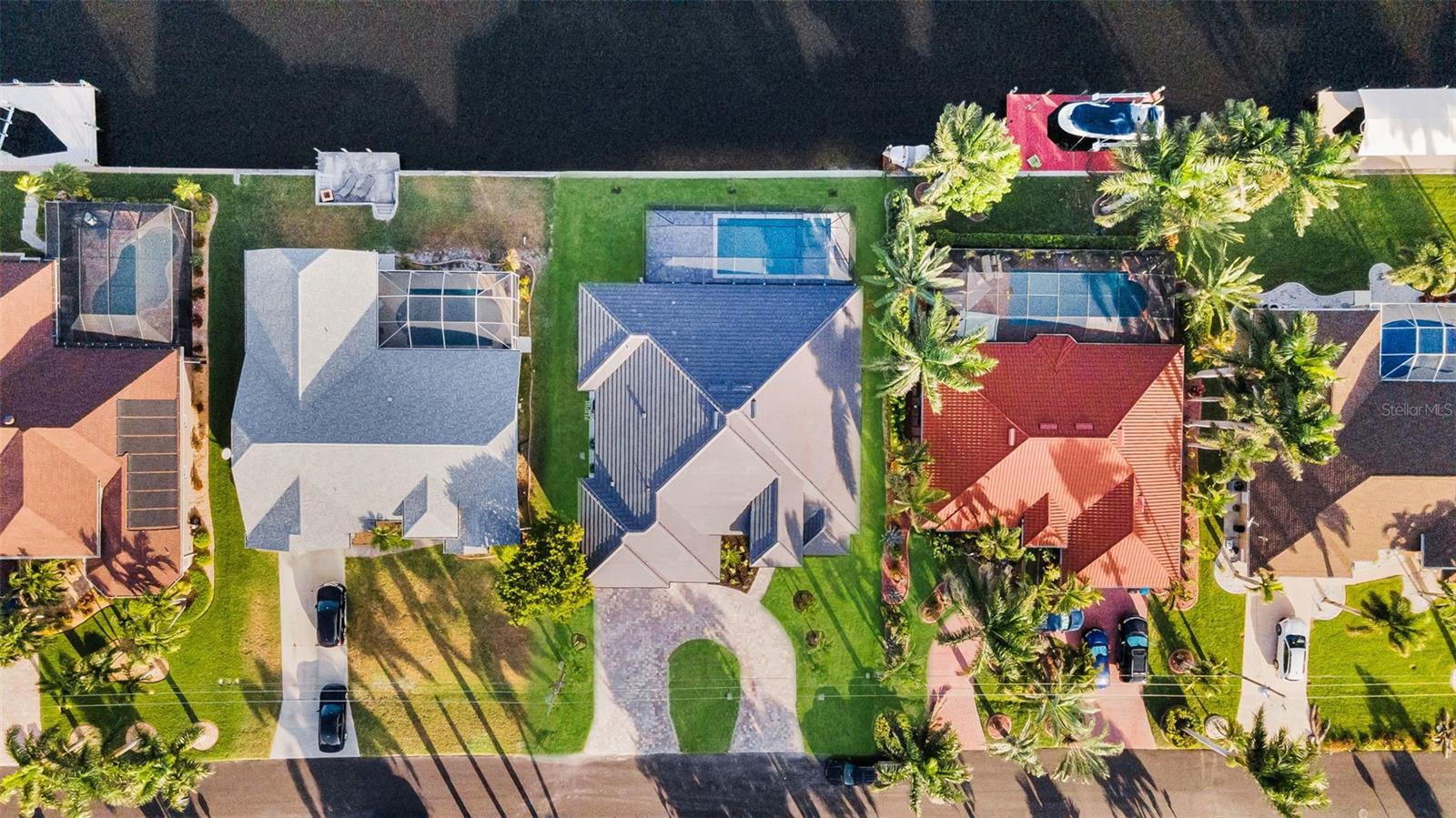 Image 58 of 64 For 3829 20th Avenue