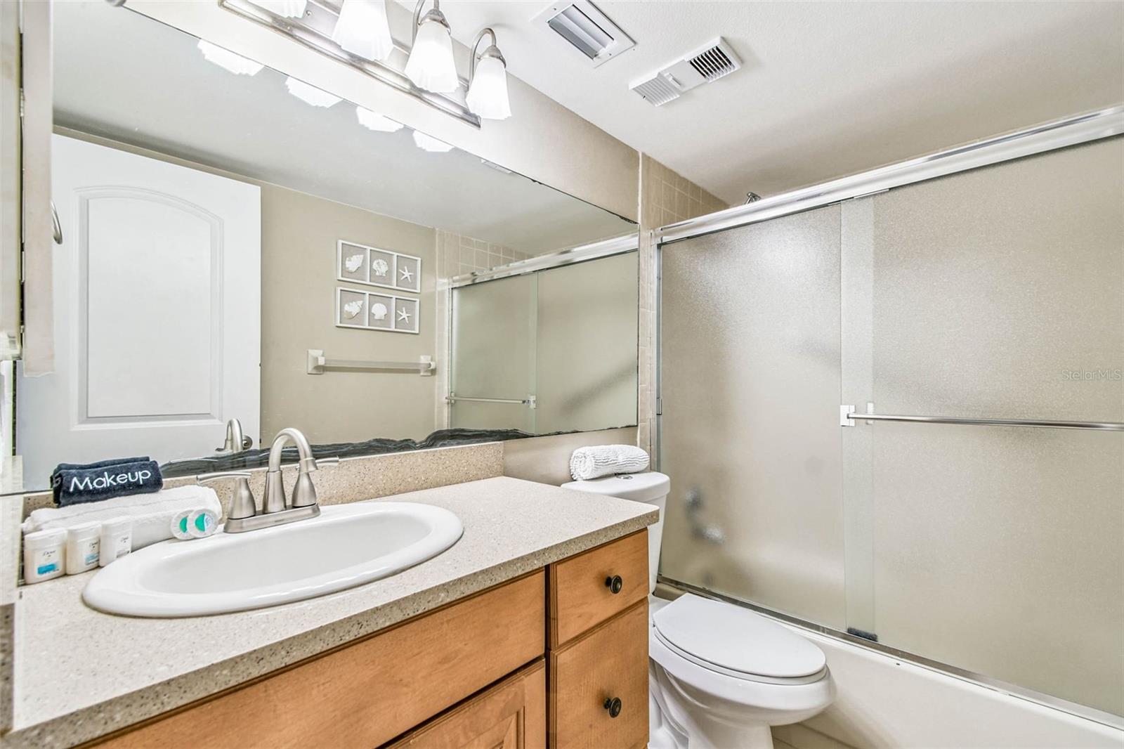 Image 26 of 54 For 18400 Gulf Boulevard 1301