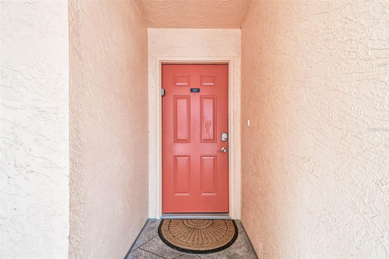 Image 30 of 54 For 18400 Gulf Boulevard 1301