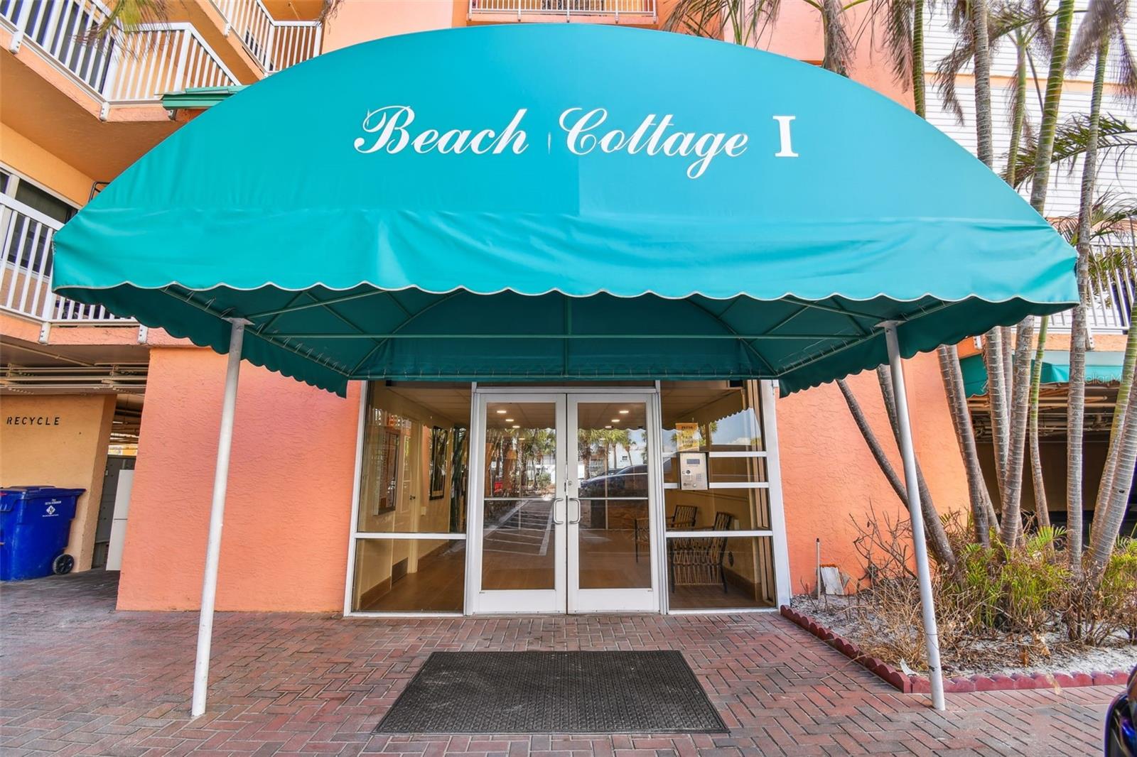 Image 53 of 54 For 18400 Gulf Boulevard 1301