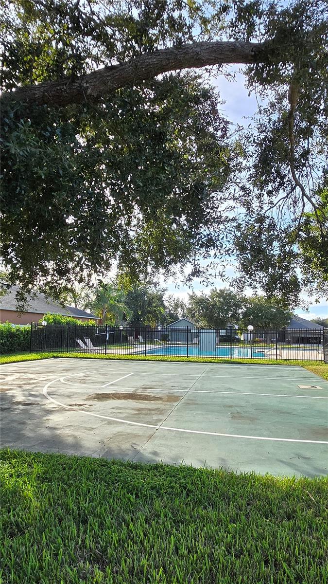 Image 39 of 41 For 8521 Quarter Horse Drive