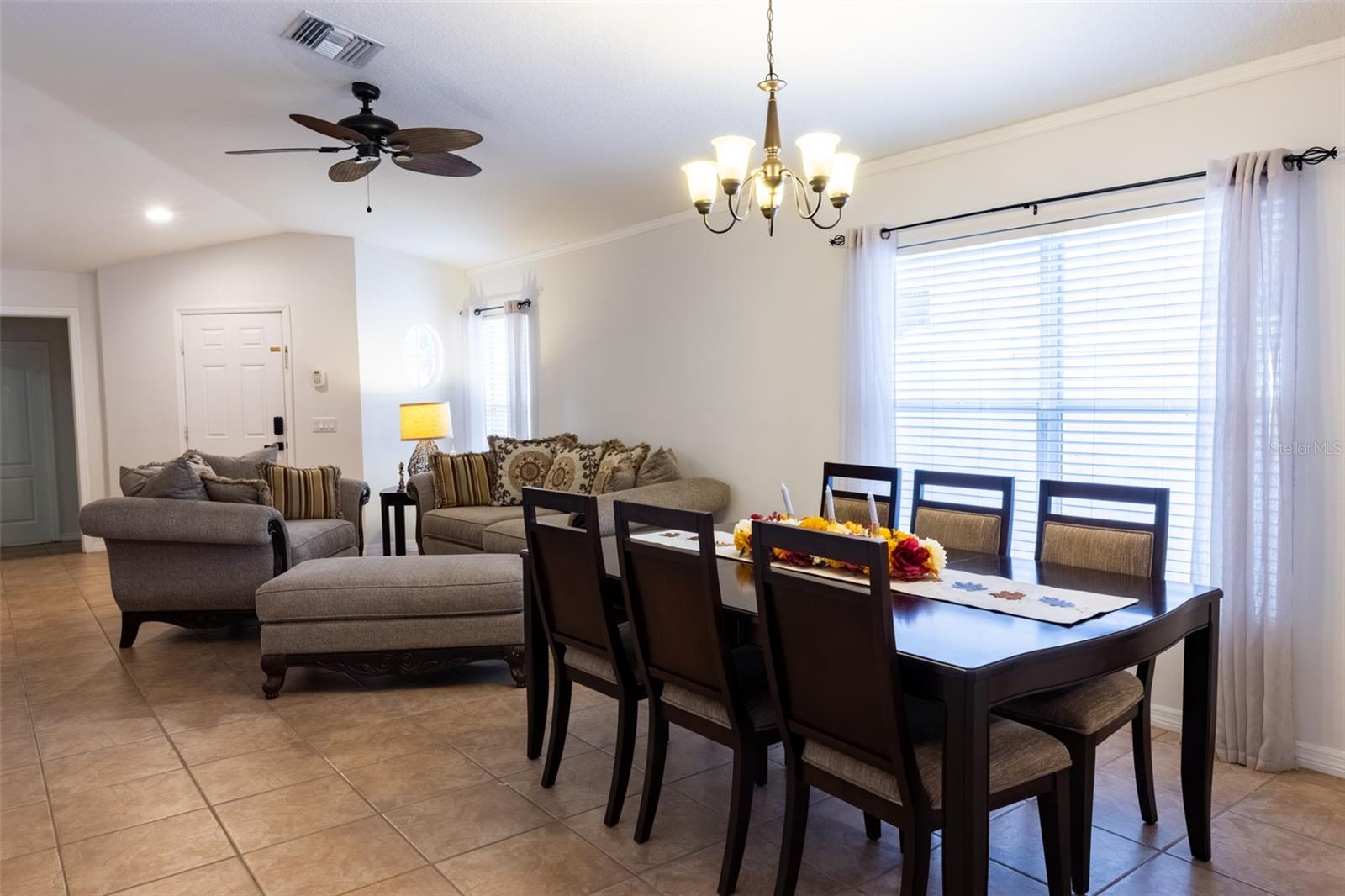 Image 9 of 41 For 8521 Quarter Horse Drive