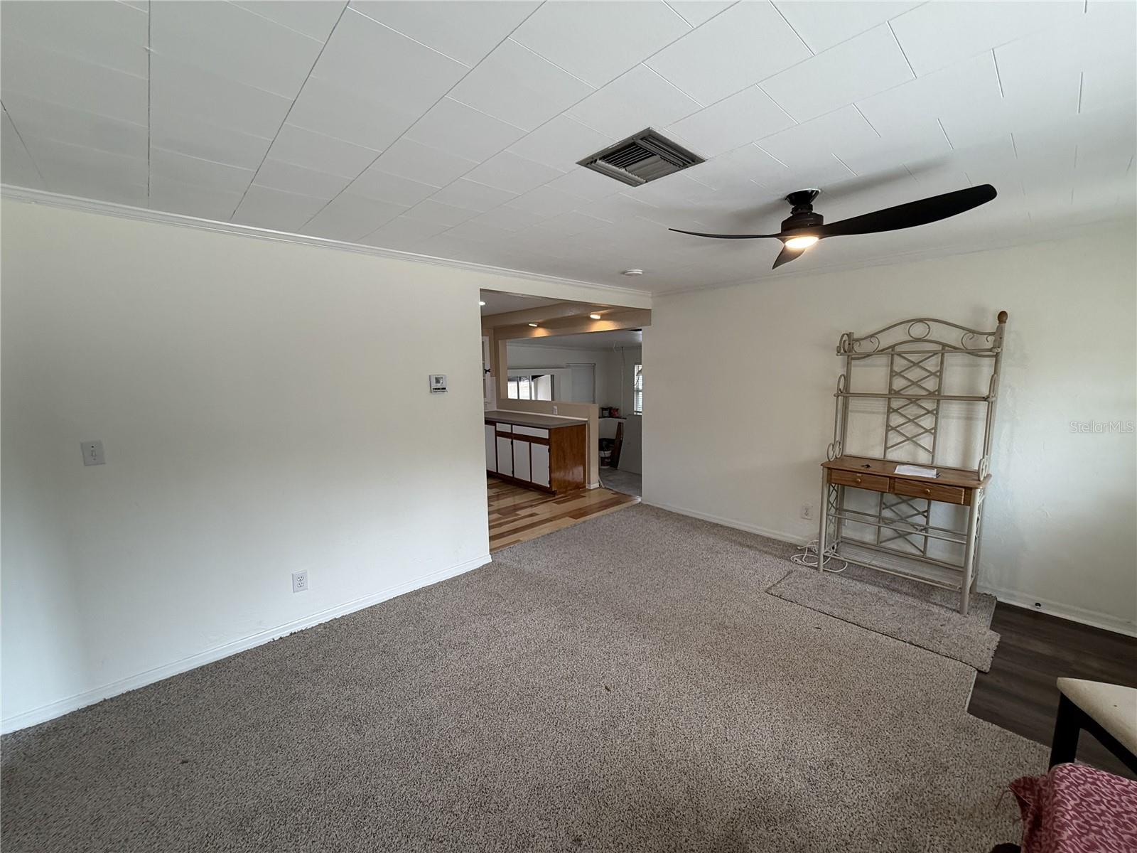 Image 14 of 22 For 425 40th Avenue Ne