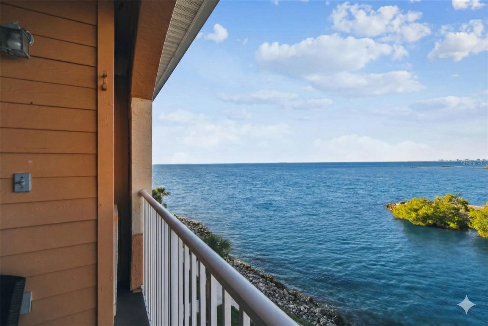 Image 14 of 94 For 5000 Culbreath Key Way 9-318