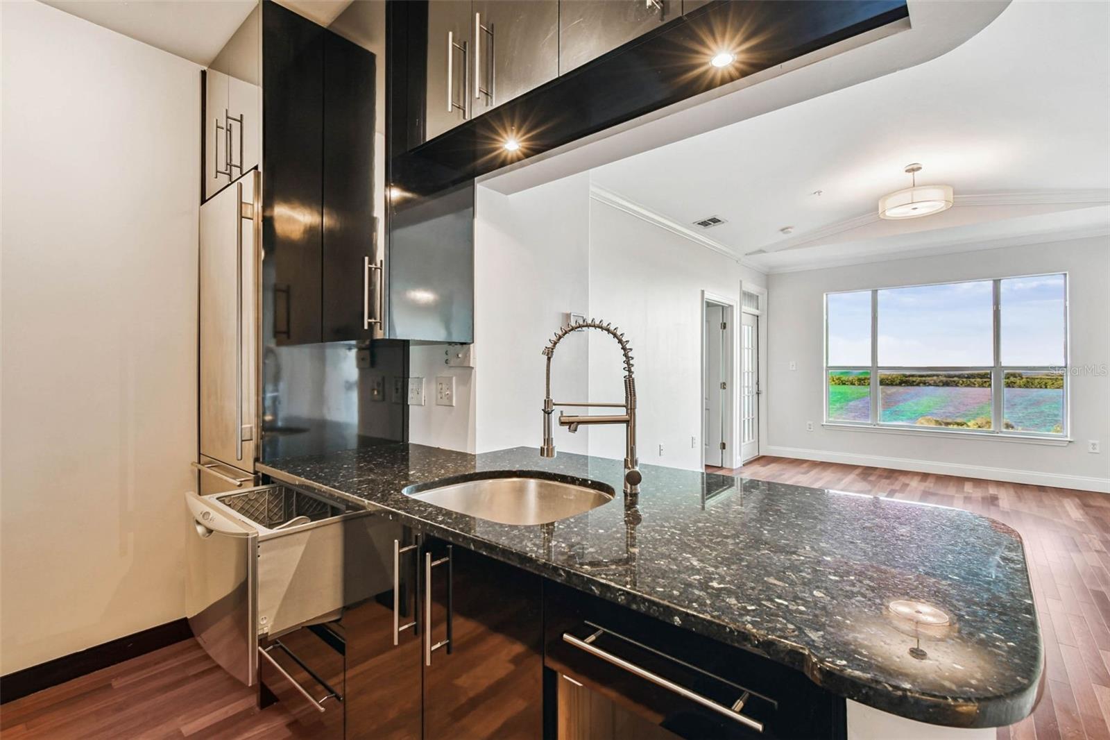 Image 21 of 94 For 5000 Culbreath Key Way 9-318