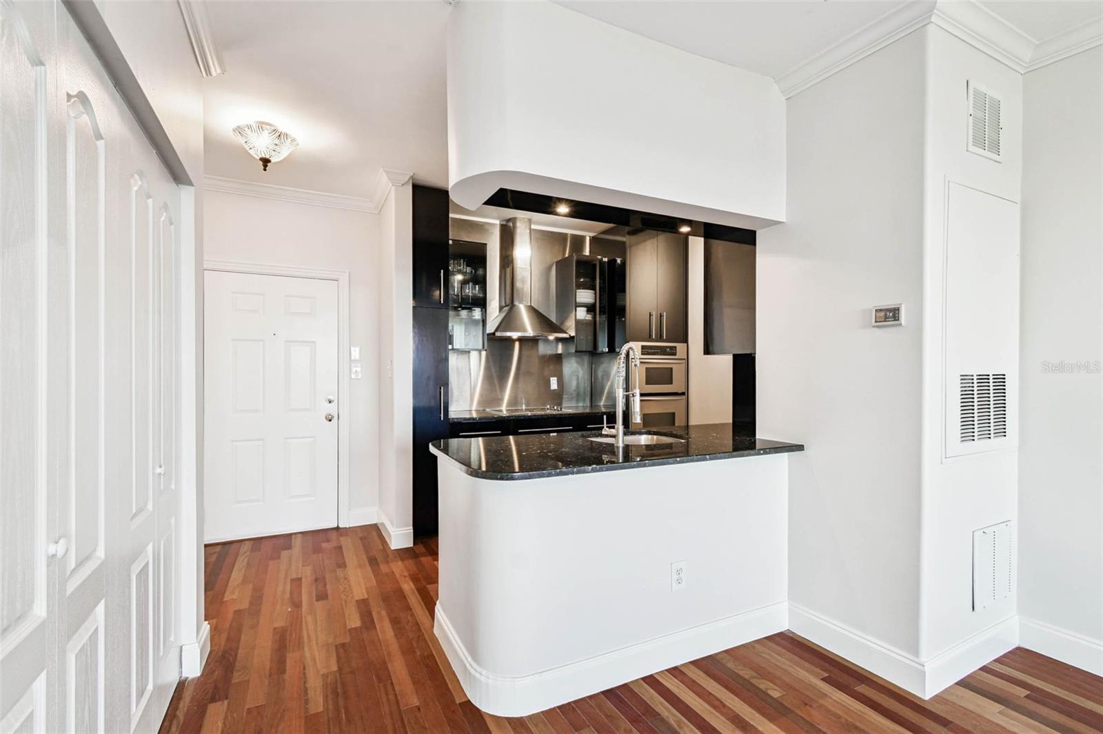 Image 25 of 94 For 5000 Culbreath Key Way 9-318