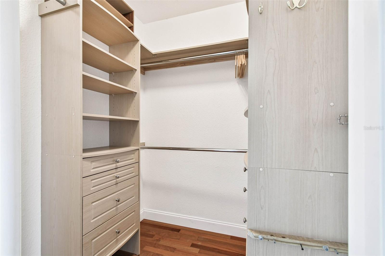 Image 28 of 94 For 5000 Culbreath Key Way 9-318