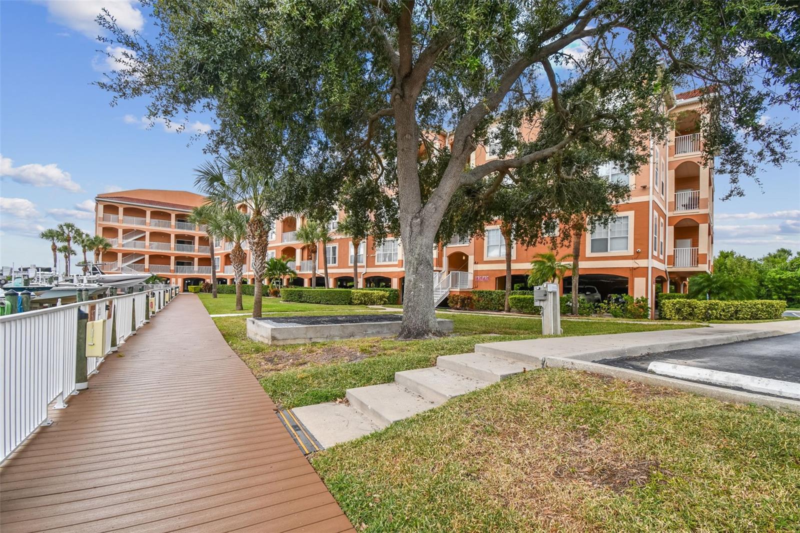 Image 86 of 94 For 5000 Culbreath Key Way 9-318