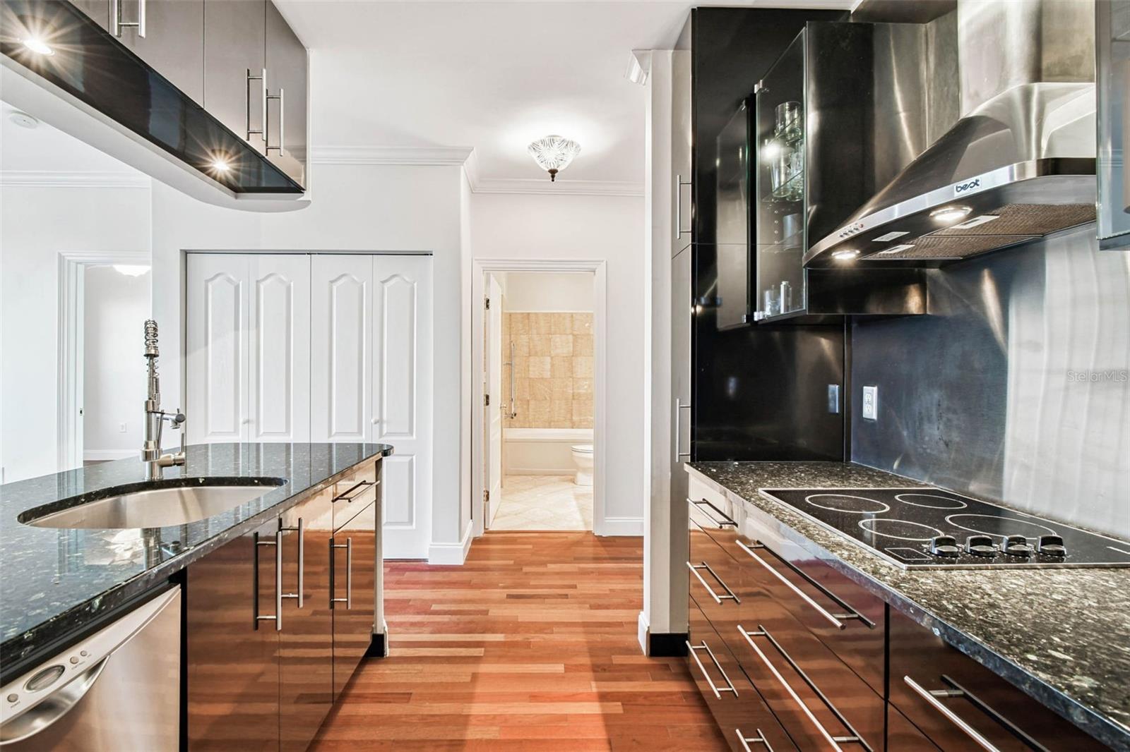 Image 9 of 94 For 5000 Culbreath Key Way 9-318