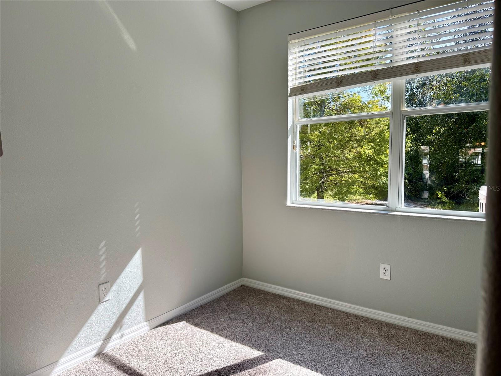 Image 16 of 32 For 1040 Sleepy Oak Drive