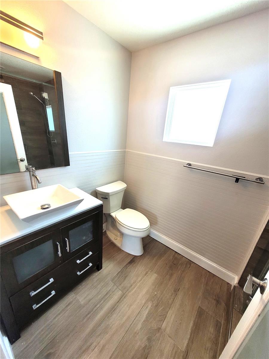 Image 10 of 12 For 12217 1-2 Sunshine Lane