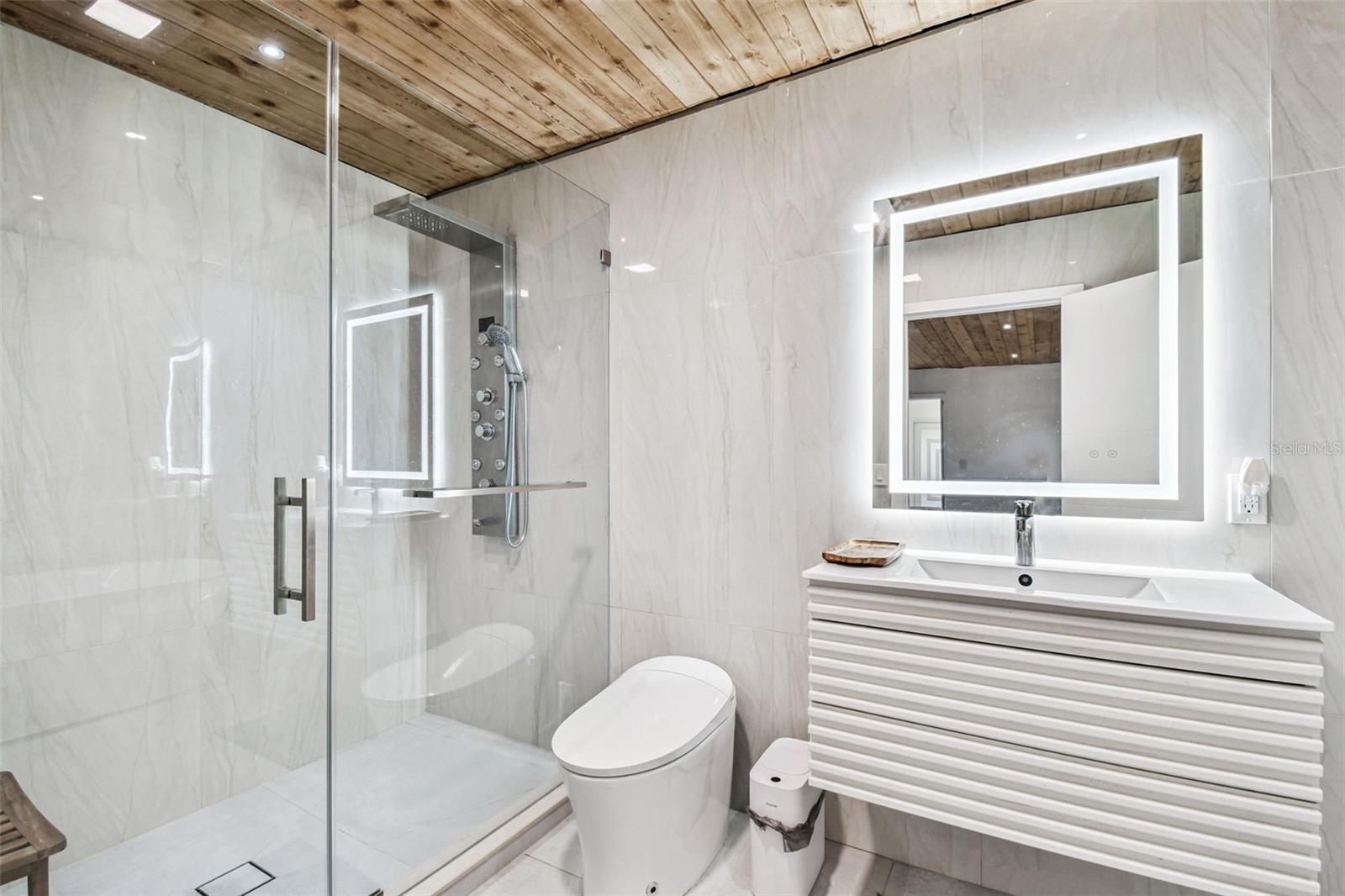 Image 21 of 38 For 7204 Branchwood Court