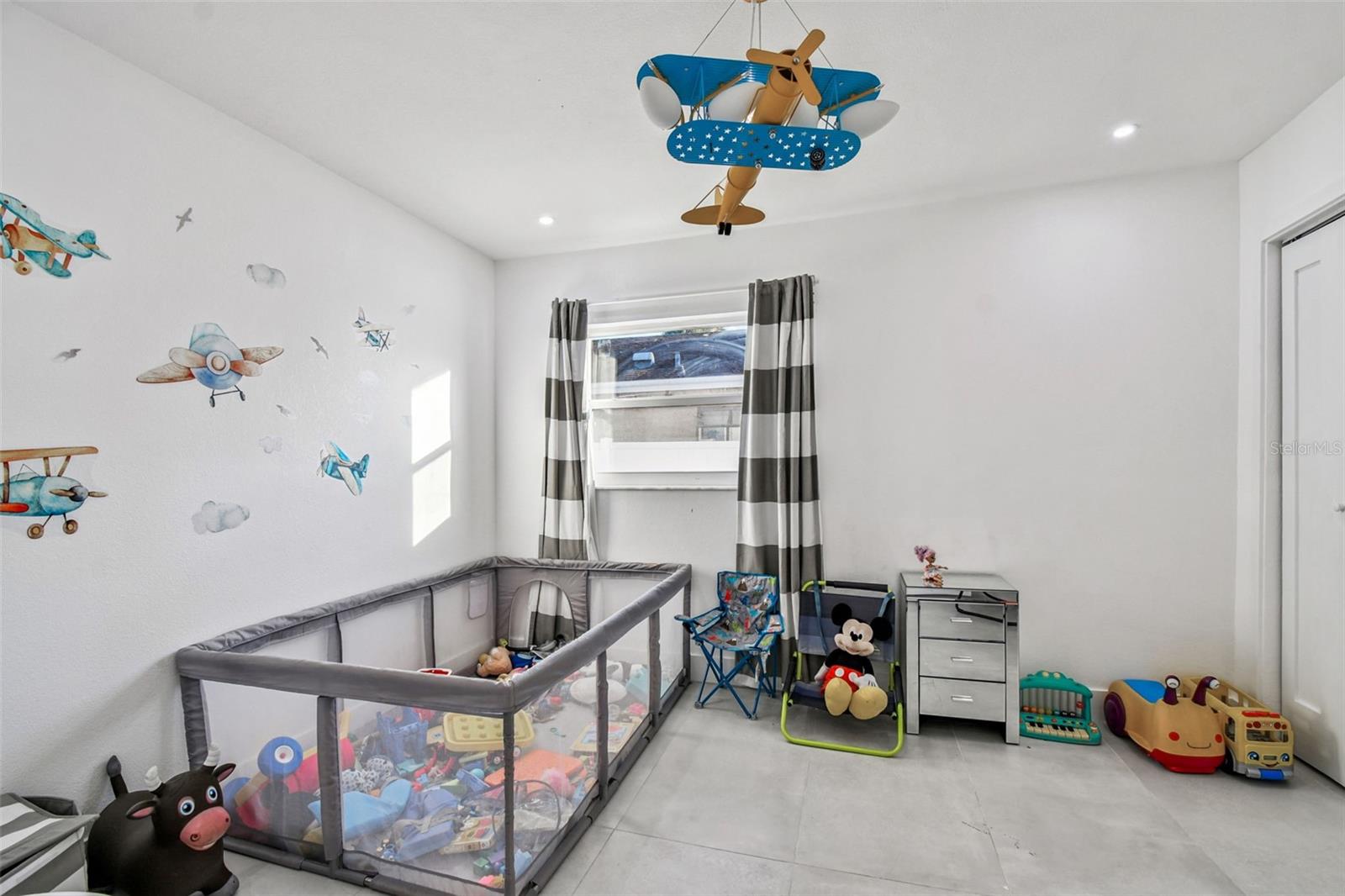 Image 23 of 38 For 7204 Branchwood Court