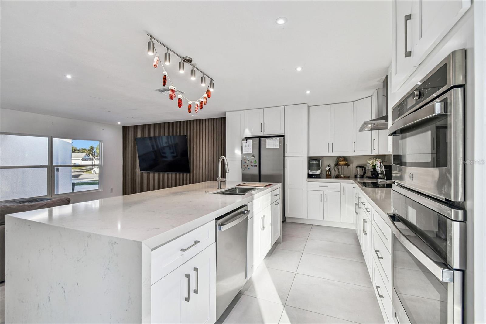 Image 5 of 38 For 7204 Branchwood Court