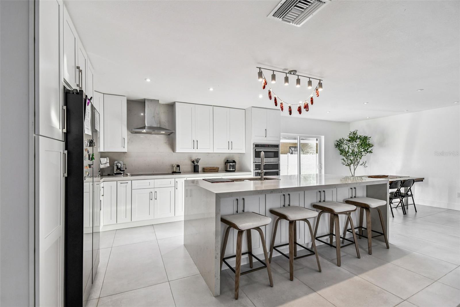 Image 8 of 38 For 7204 Branchwood Court