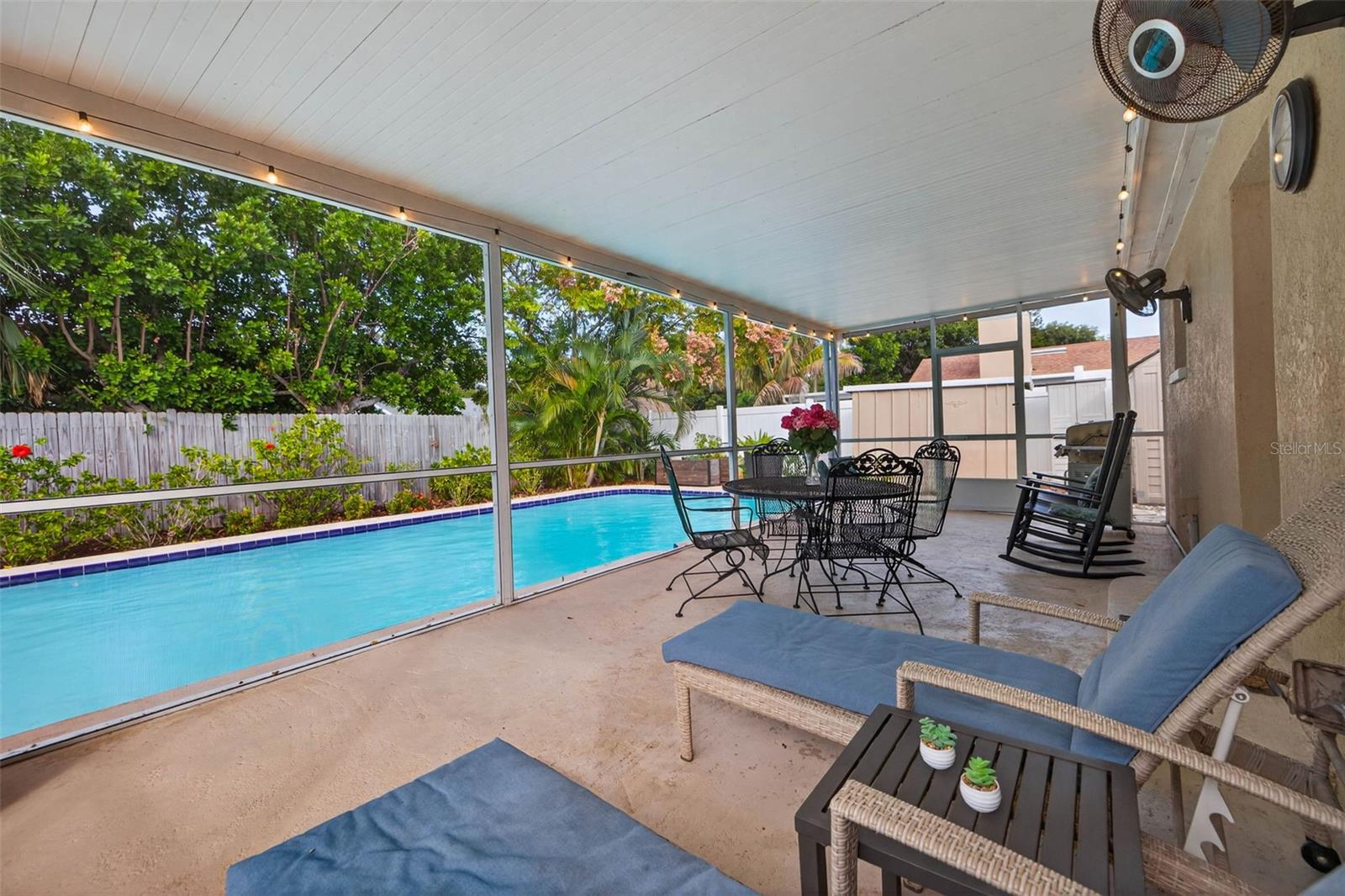 Image 23 of 35 For 1334 59th Street N