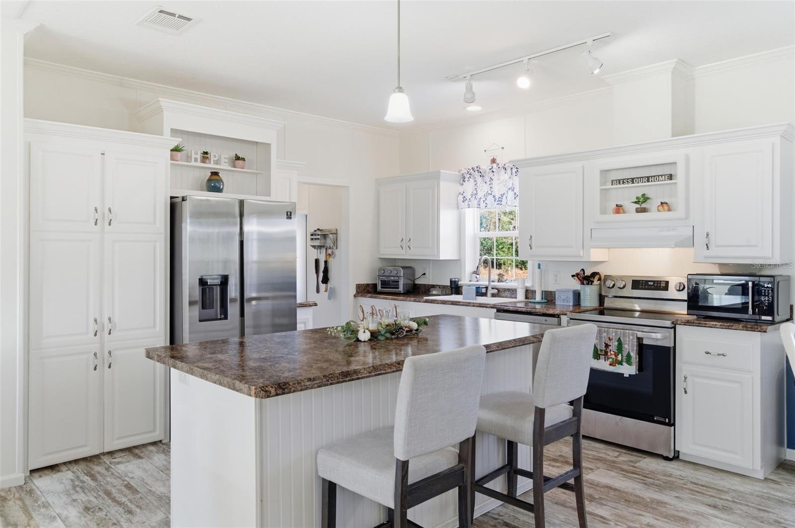 Image 14 of 46 For 12441 Hexam Road