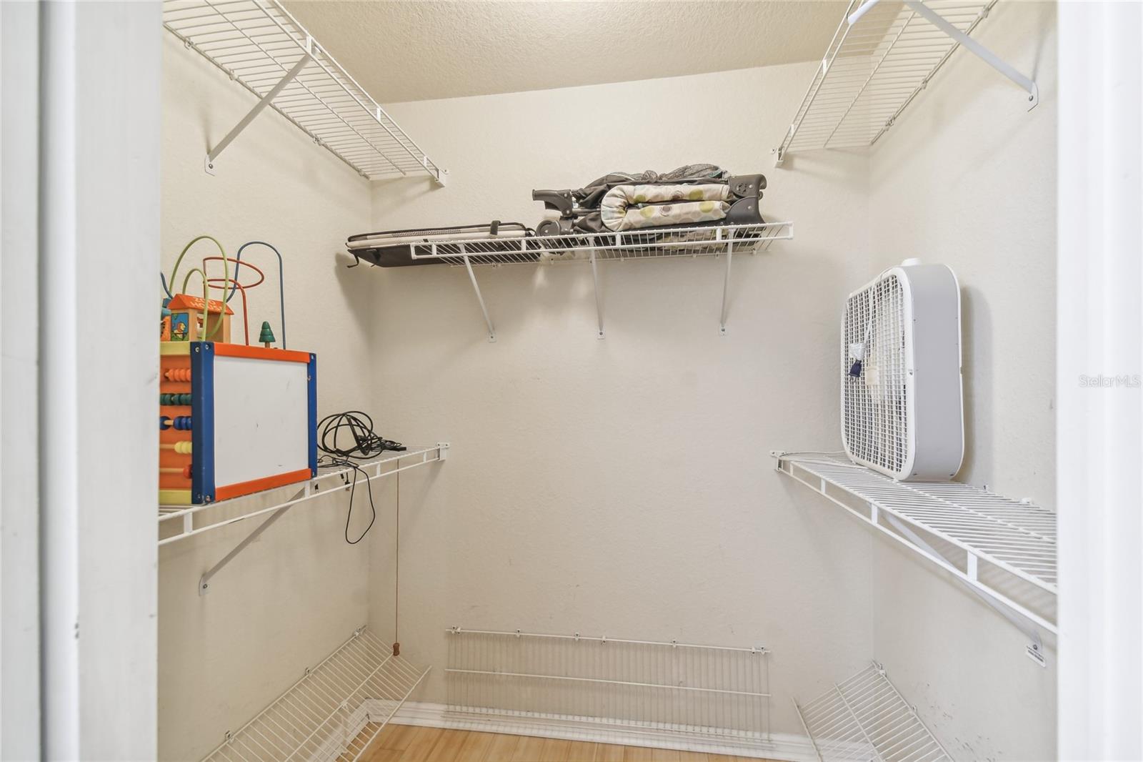 Image 23 of 34 For 5908 Mohr Road