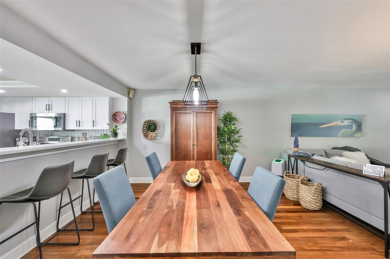 Image 13 of 42 For 1117 Pinellas Bayway S 305