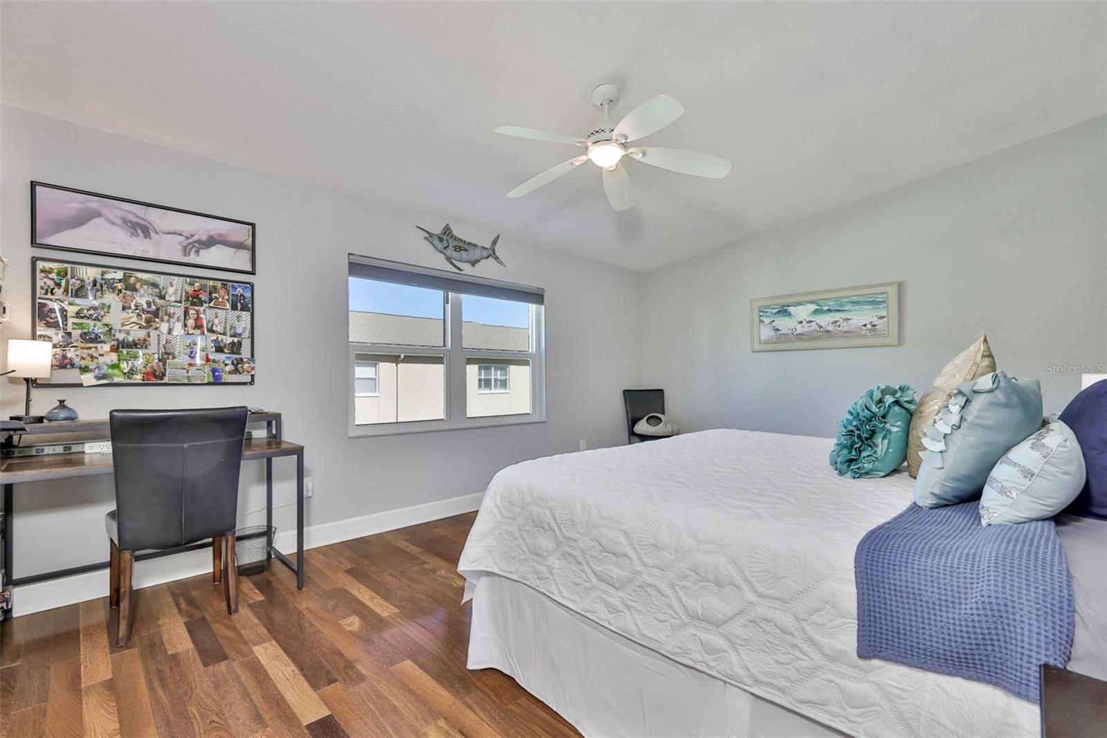 Image 24 of 42 For 1117 Pinellas Bayway S 305