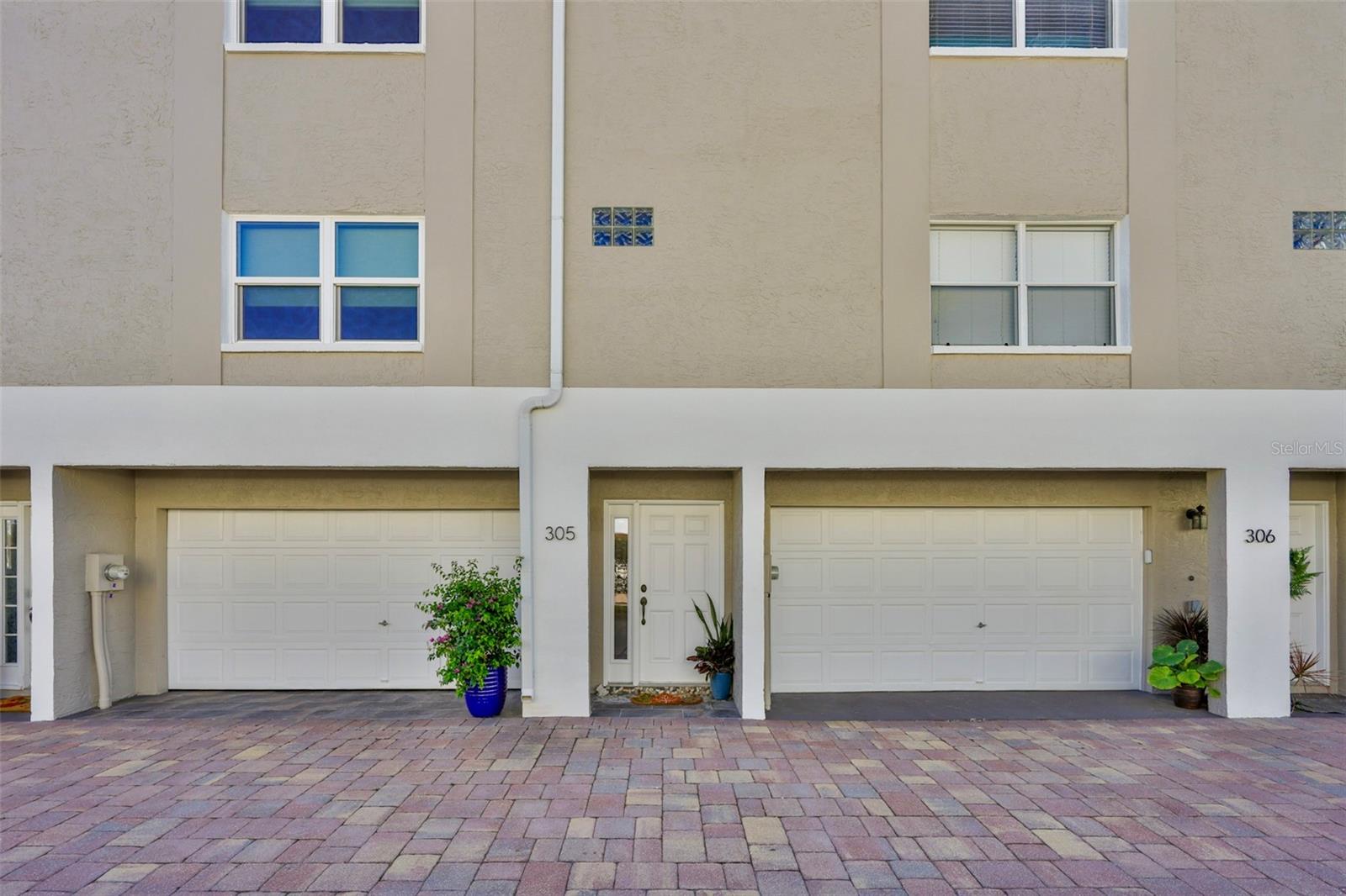 Image 30 of 42 For 1117 Pinellas Bayway S 305