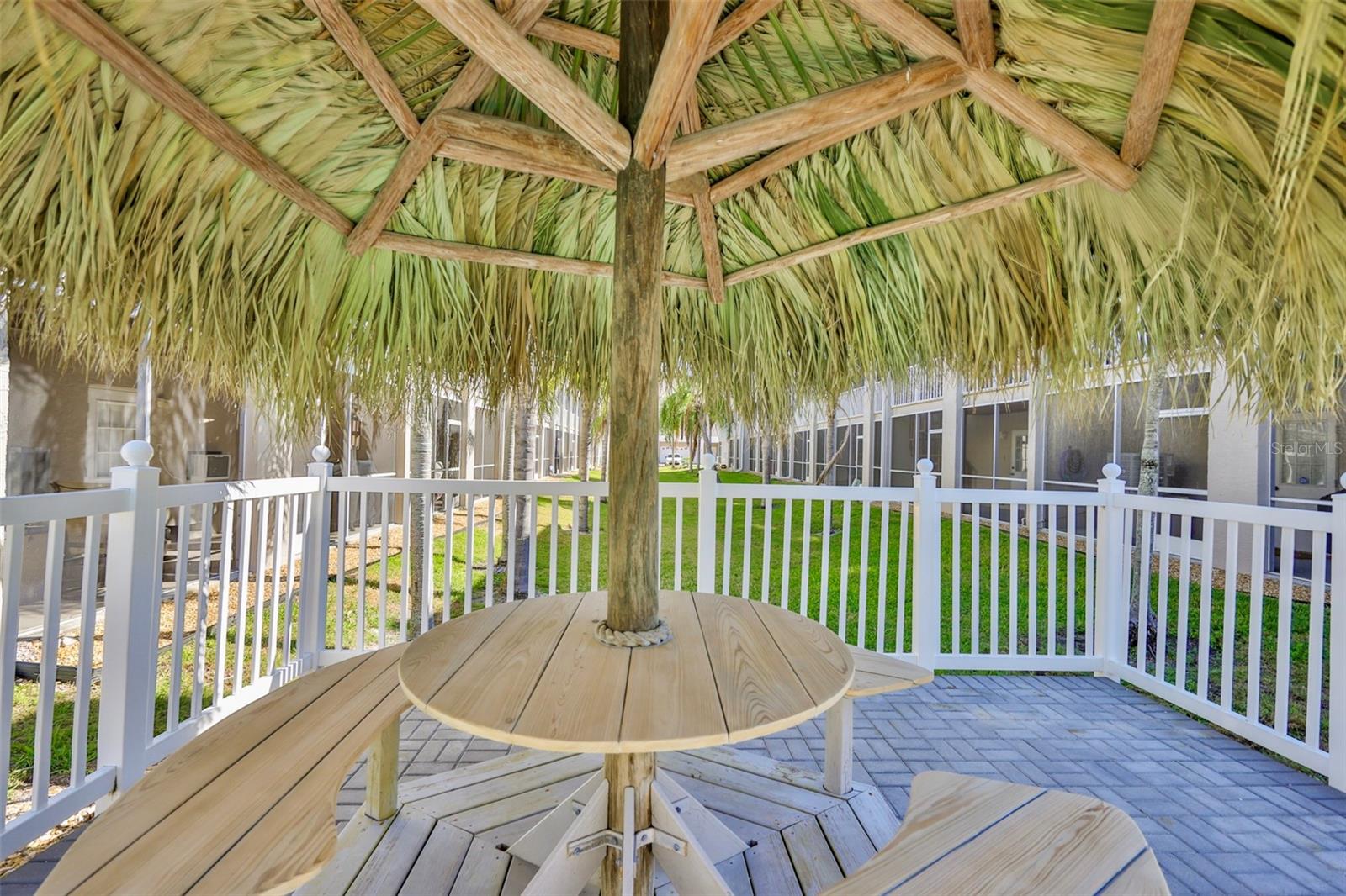 Image 35 of 42 For 1117 Pinellas Bayway S 305