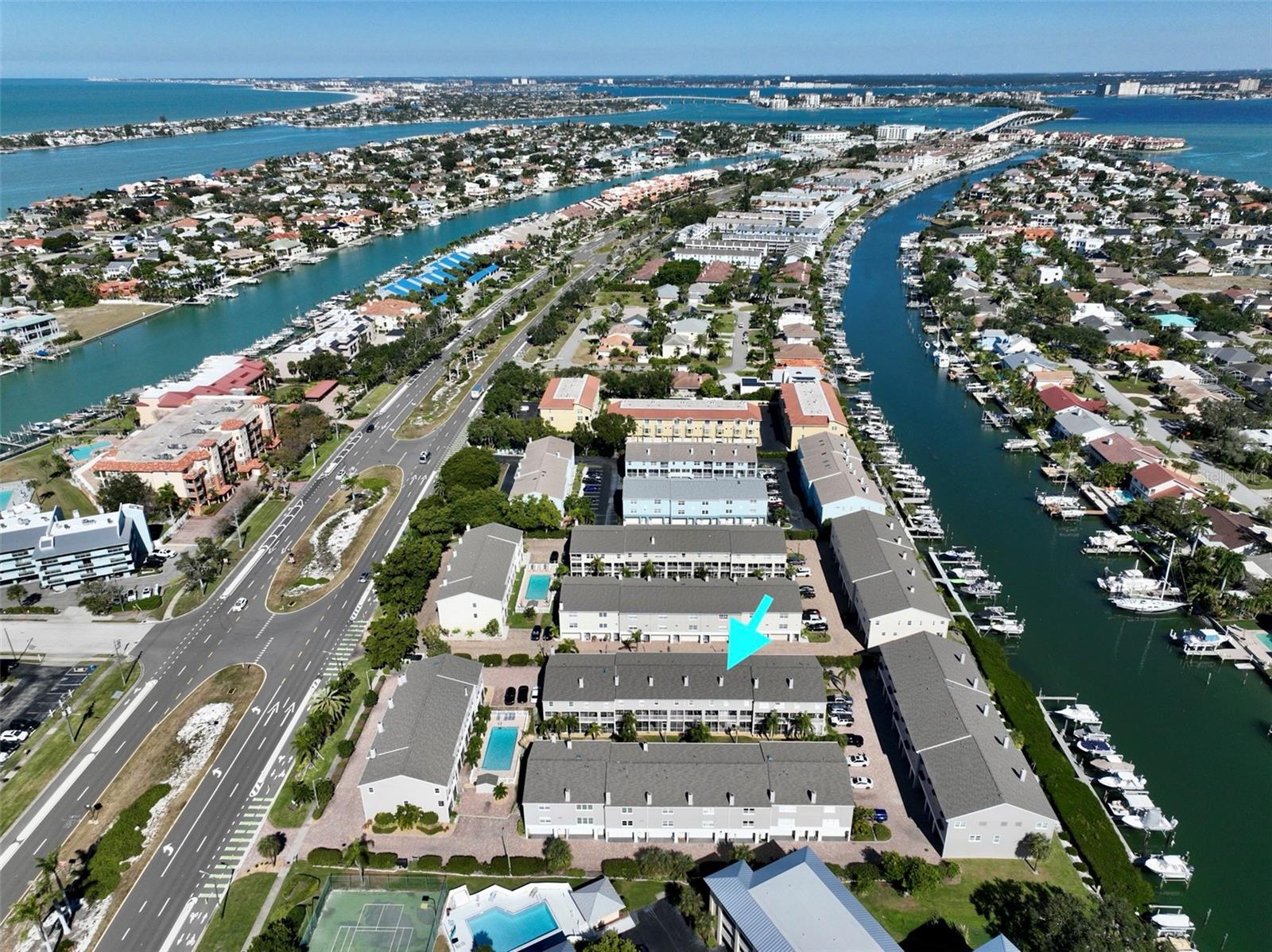 Image 38 of 42 For 1117 Pinellas Bayway S 305