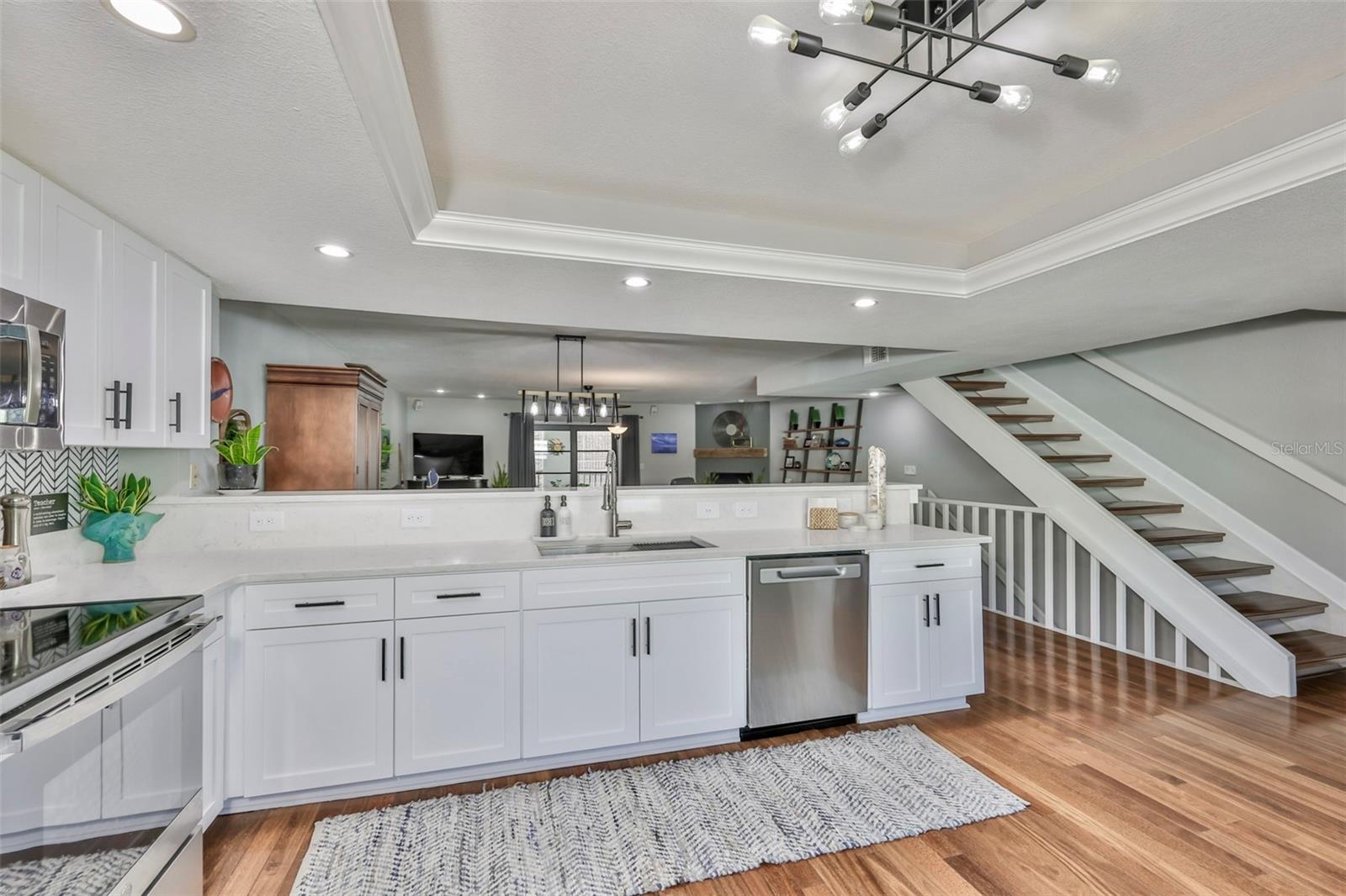 Image 8 of 42 For 1117 Pinellas Bayway S 305