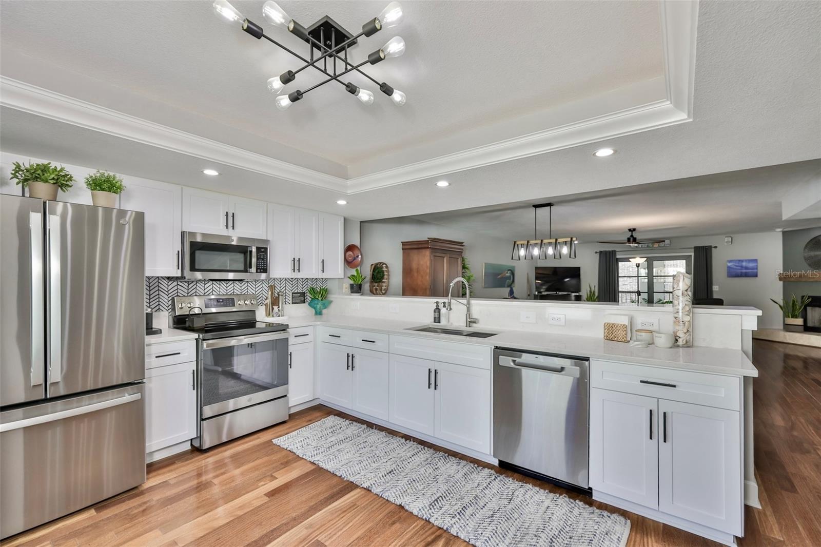 Image 9 of 42 For 1117 Pinellas Bayway S 305