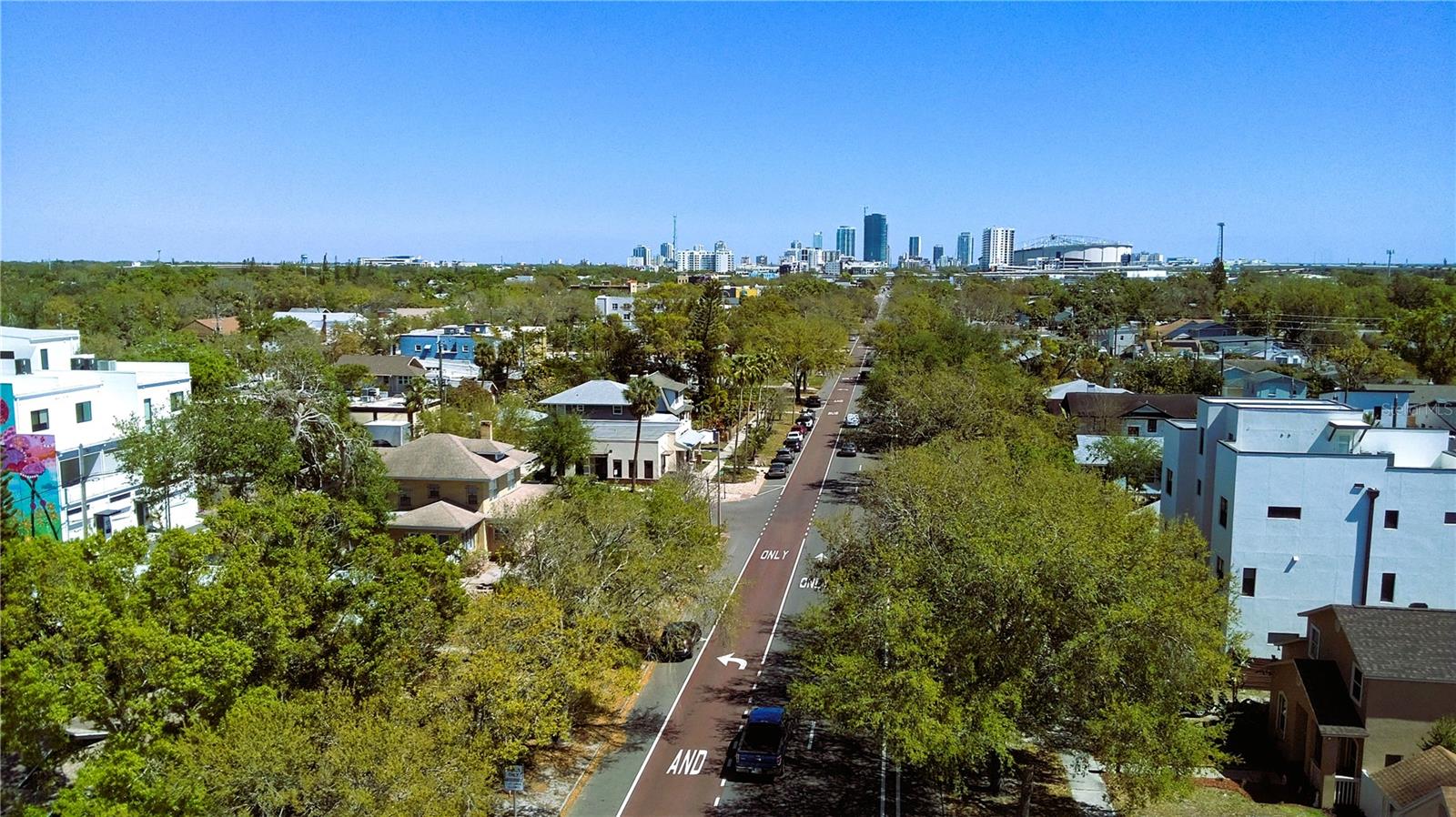 Image 5 of 11 For 2742 1st Avenue S