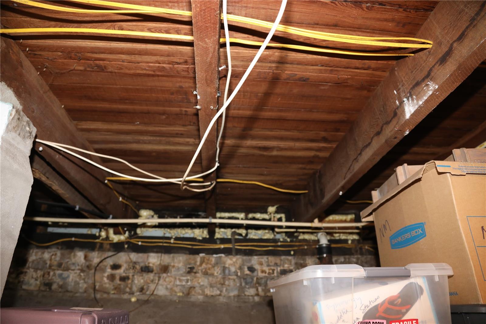 Listing photo id 8 for 8410 Mitchell Avenue