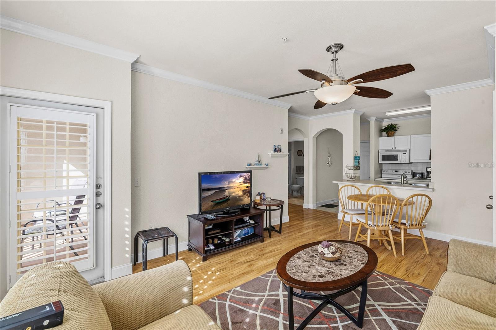 Image 12 of 34 For 1216 Missouri Avenue 203