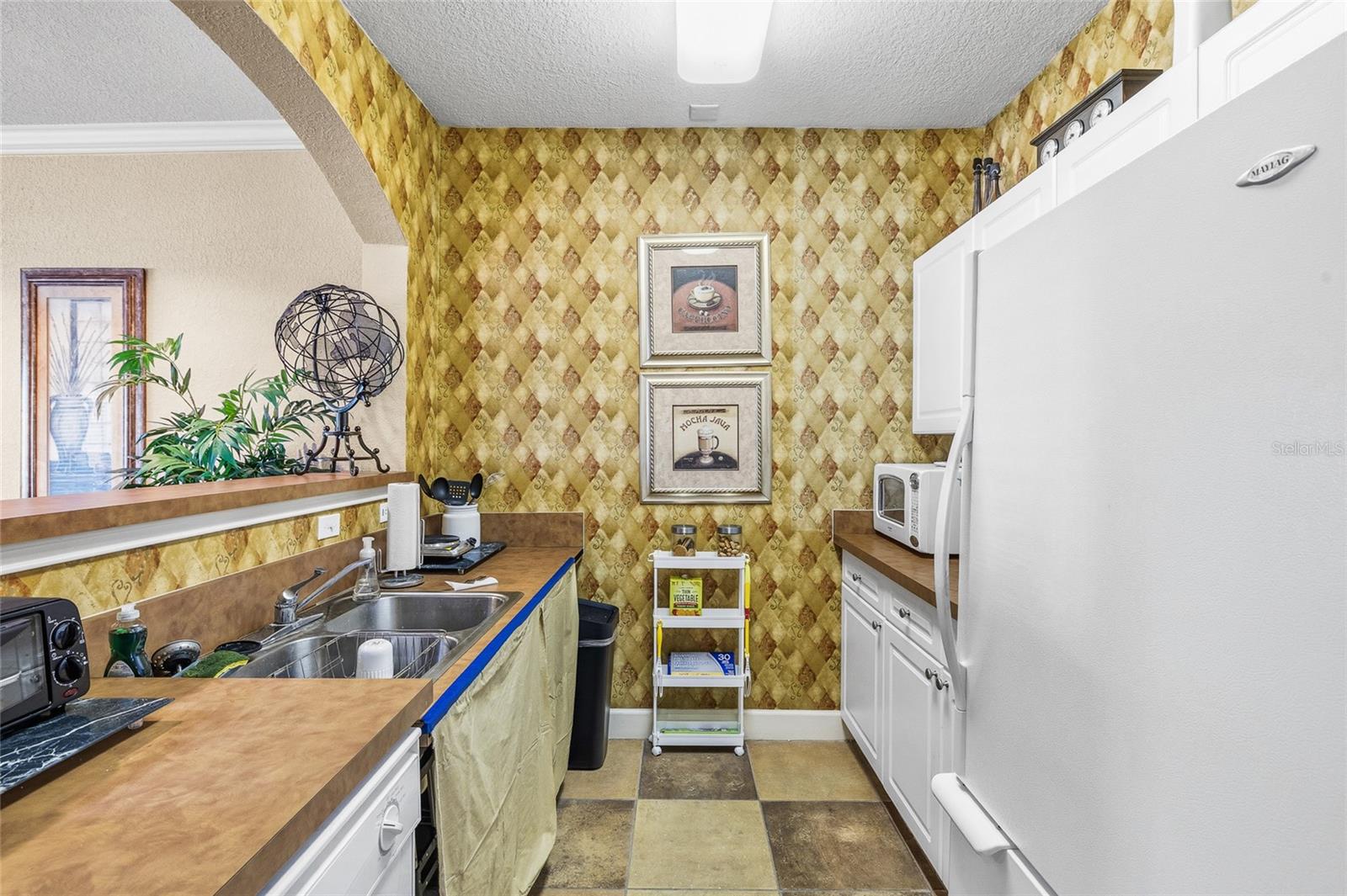 Image 27 of 34 For 1216 Missouri Avenue 203