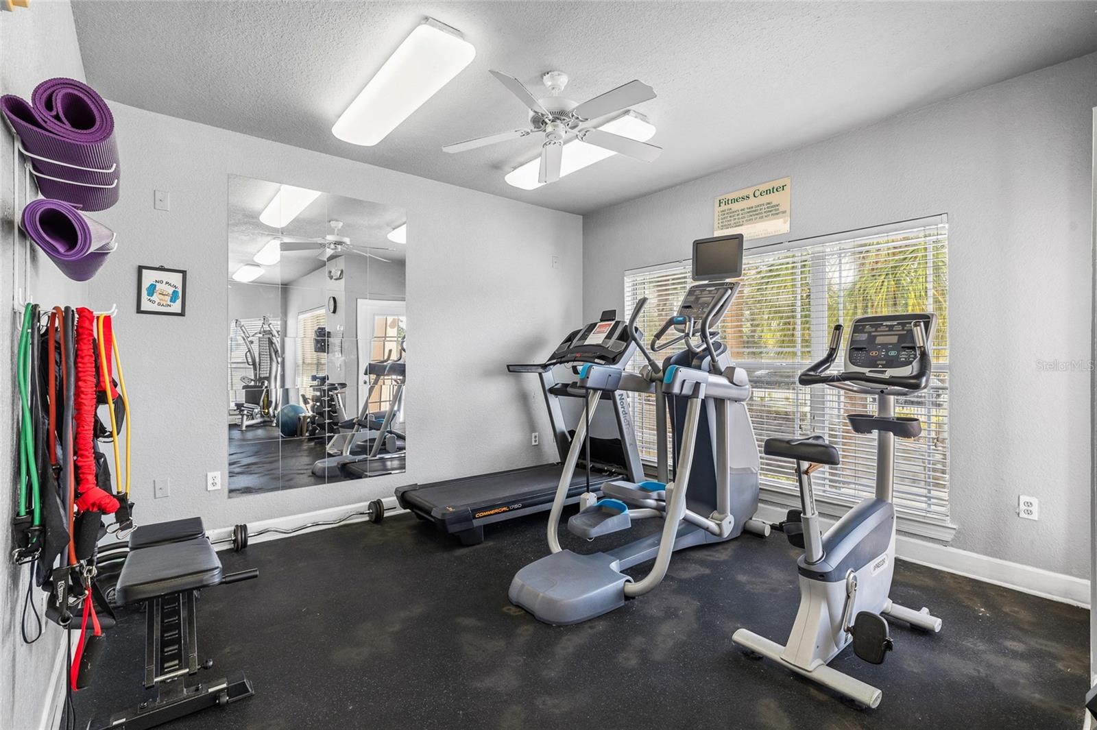 Image 28 of 34 For 1216 Missouri Avenue 203