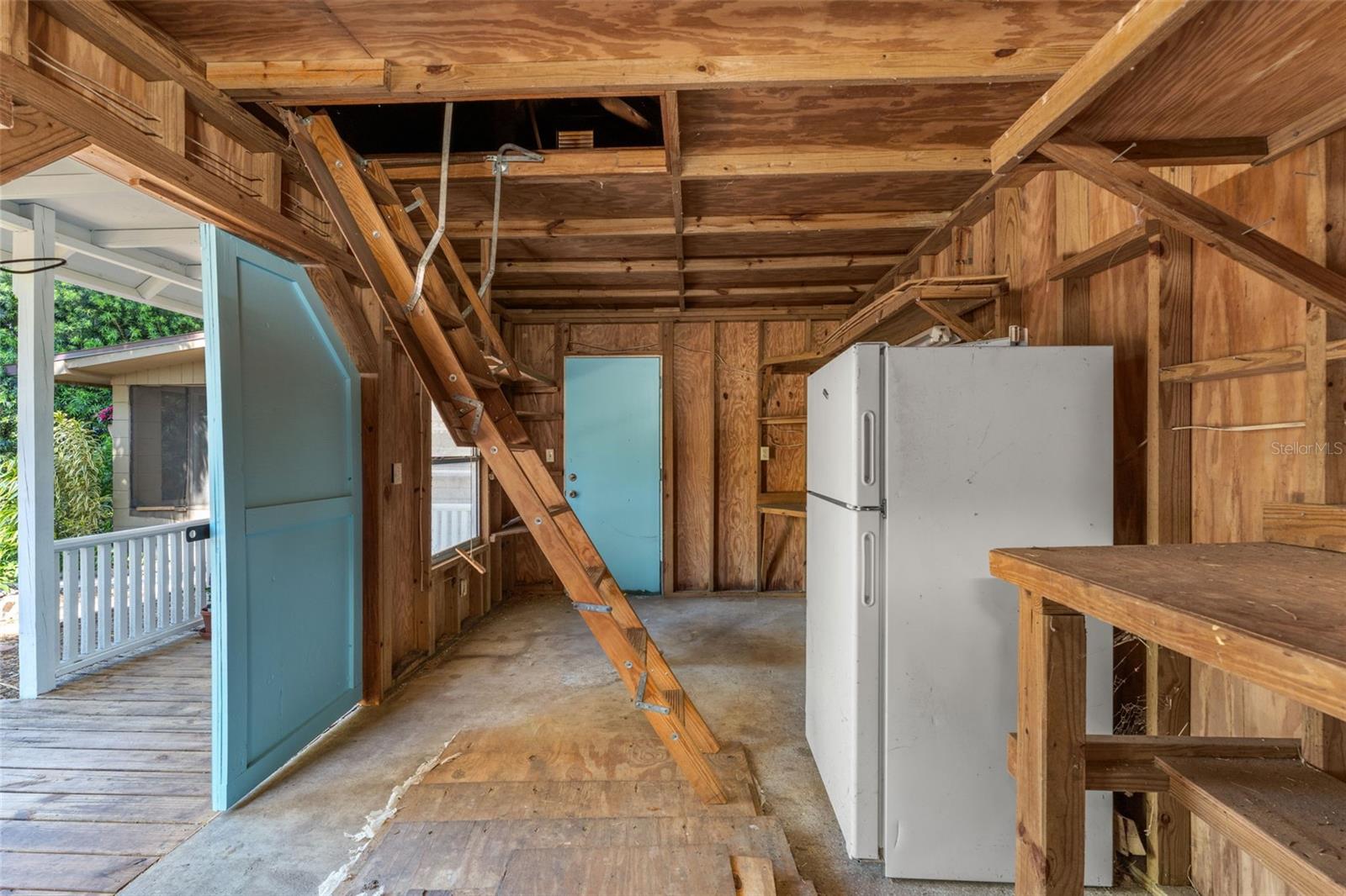 Image 51 of 54 For 407 Paris Street