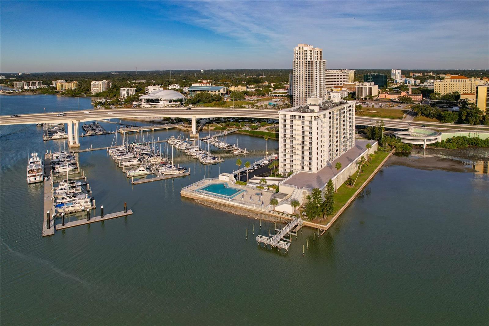 Image 13 of 74 For 100 Pierce Street 1202