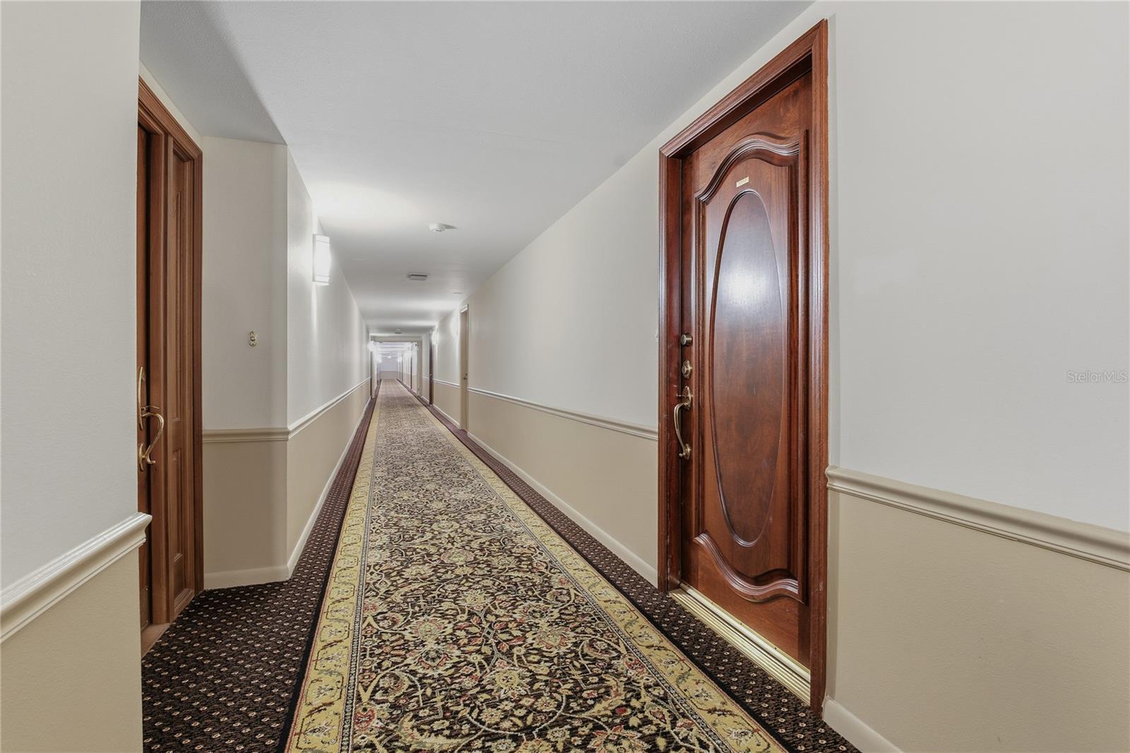 Image 61 of 74 For 100 Pierce Street 1202